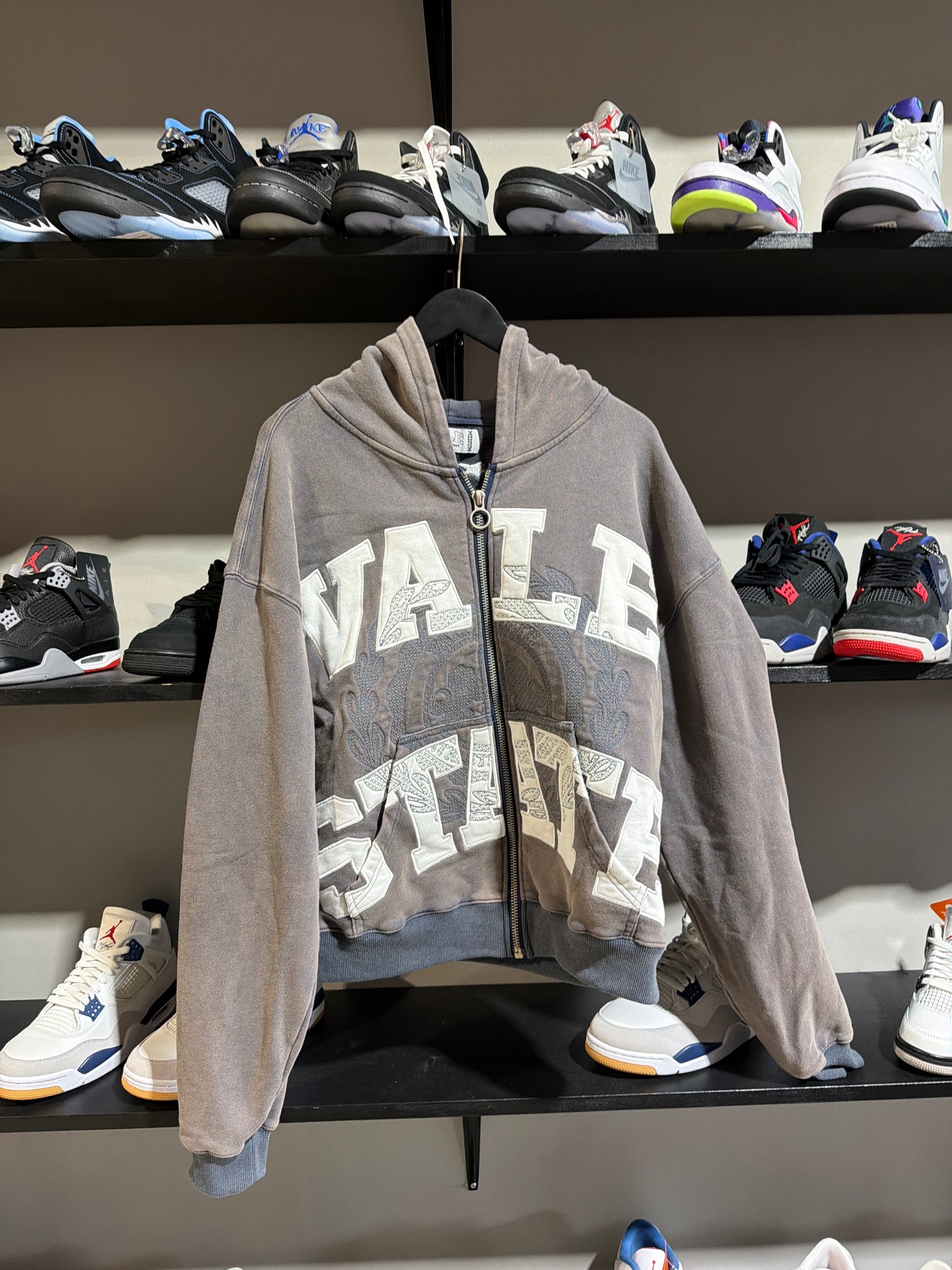 Vale State Grey/Navy Zipup Sz M