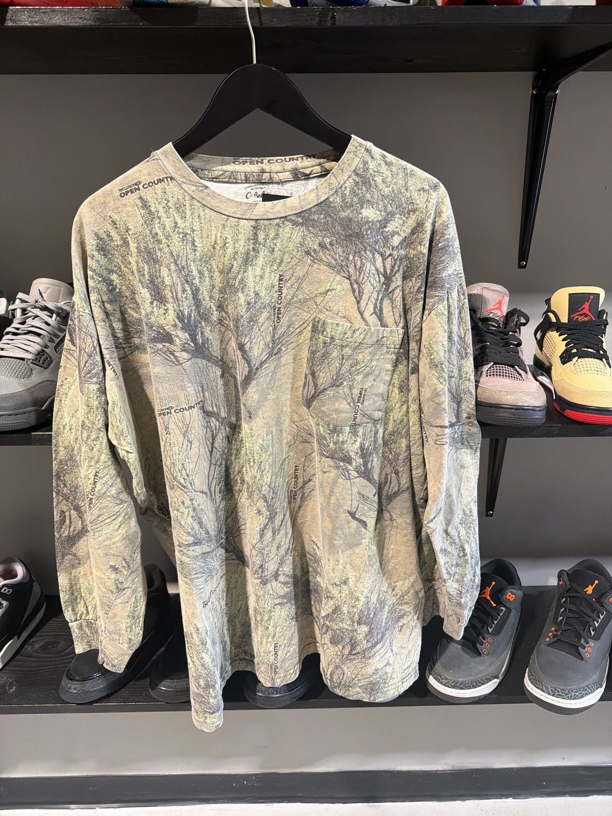 Vintage Camo Longsleeve - Pre-Owned
