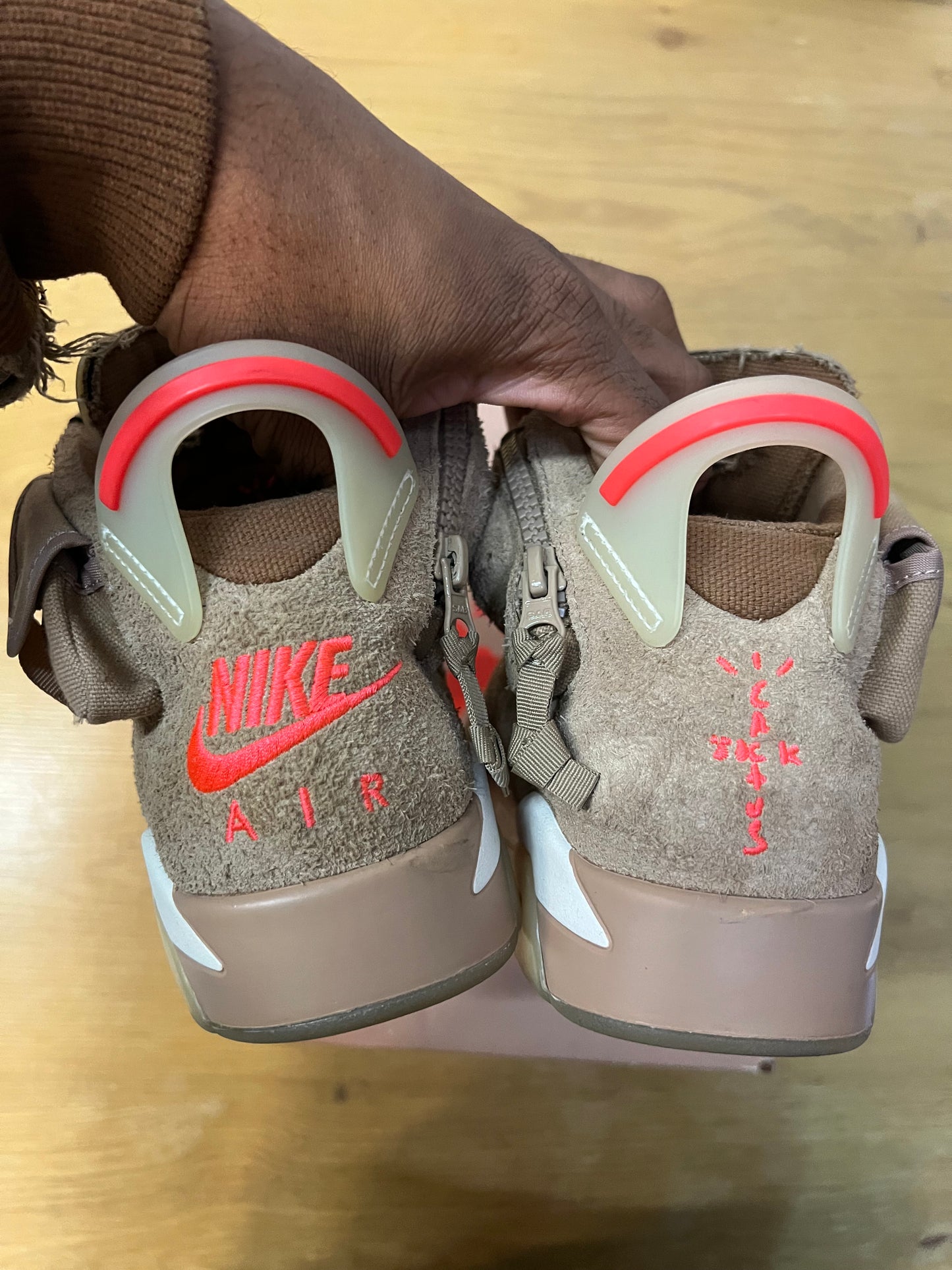 Travis Scott x Air Jordan 6 British Khaki used Sz7