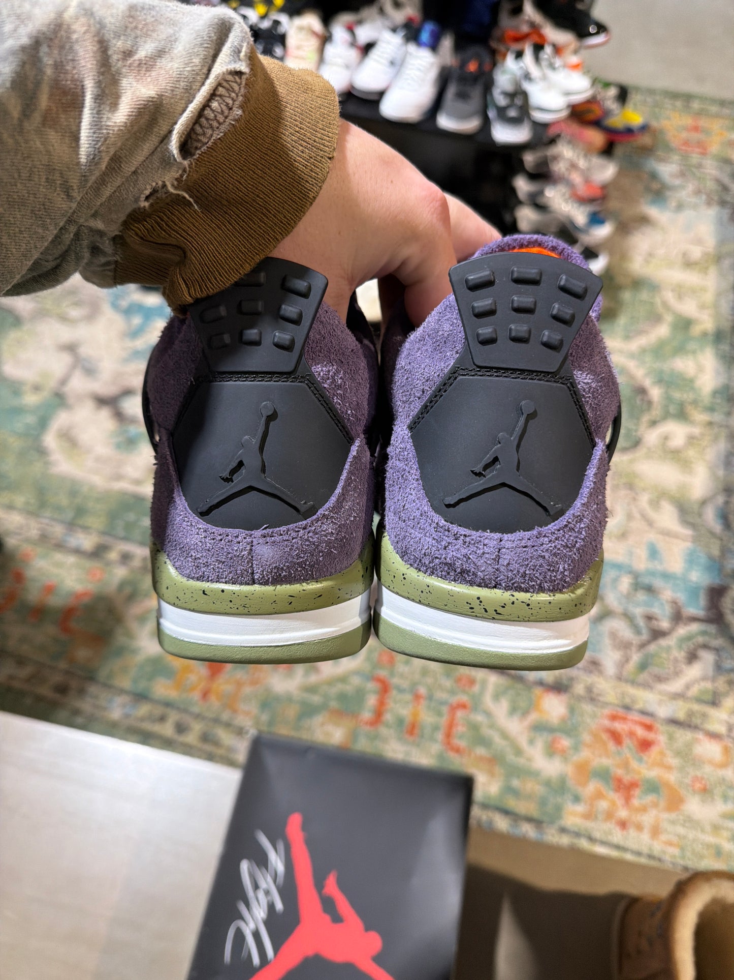 WMNS JORDAN 4 CANYON PURPLE USED SZ 11w