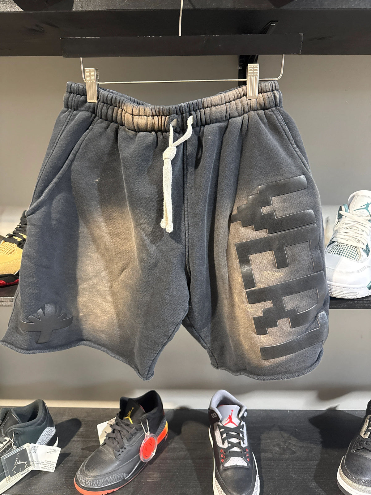 Vertabrae Black Shorts