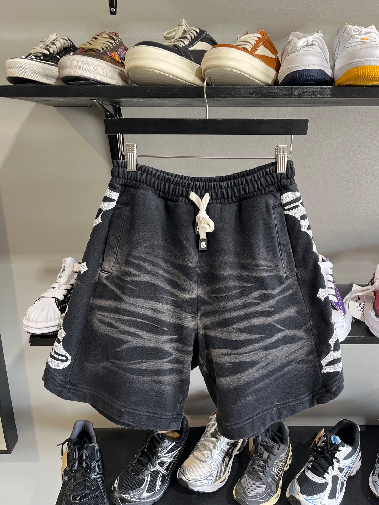 godspeed ash black and white shorts
