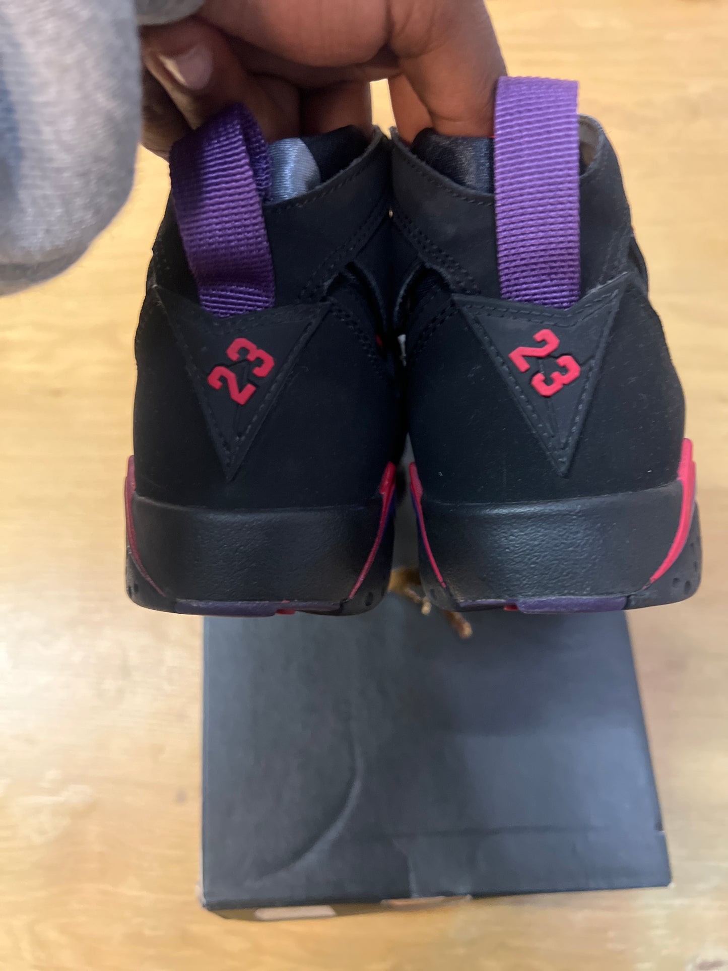 AIR JORDAN 7 RETRO GS RAPTOR 2012 USED SIZE 7Y