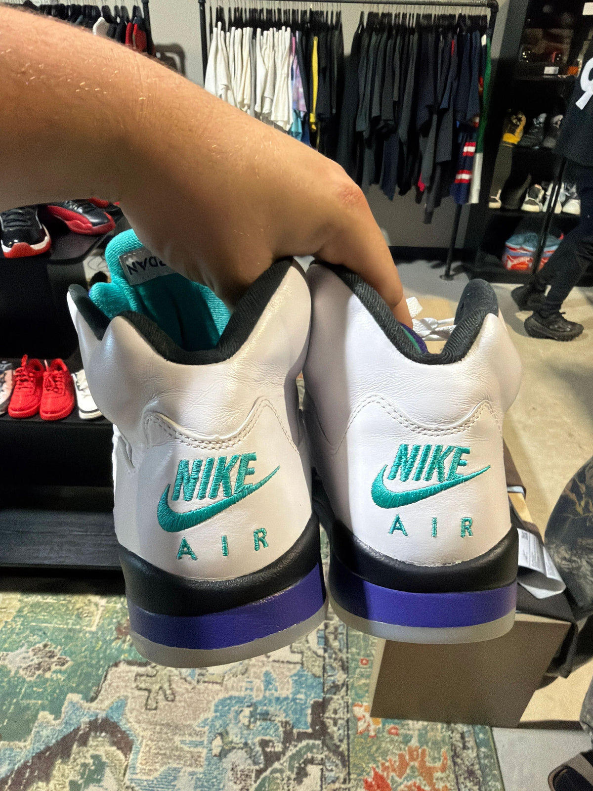 Jordan 5 Retro Grape (2025) - Pre-Owned