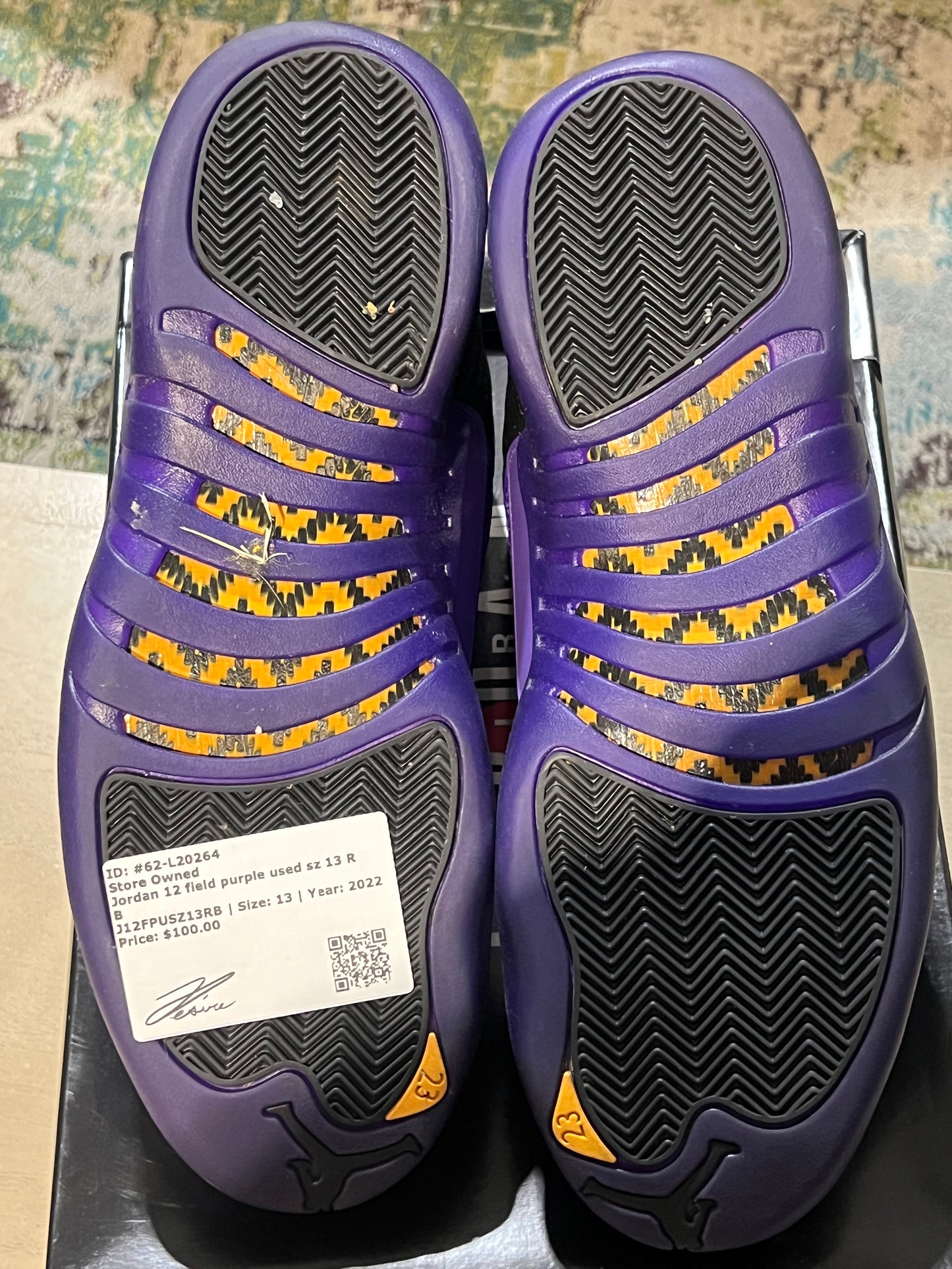 Jordan 12 field purple used sz 13 RB