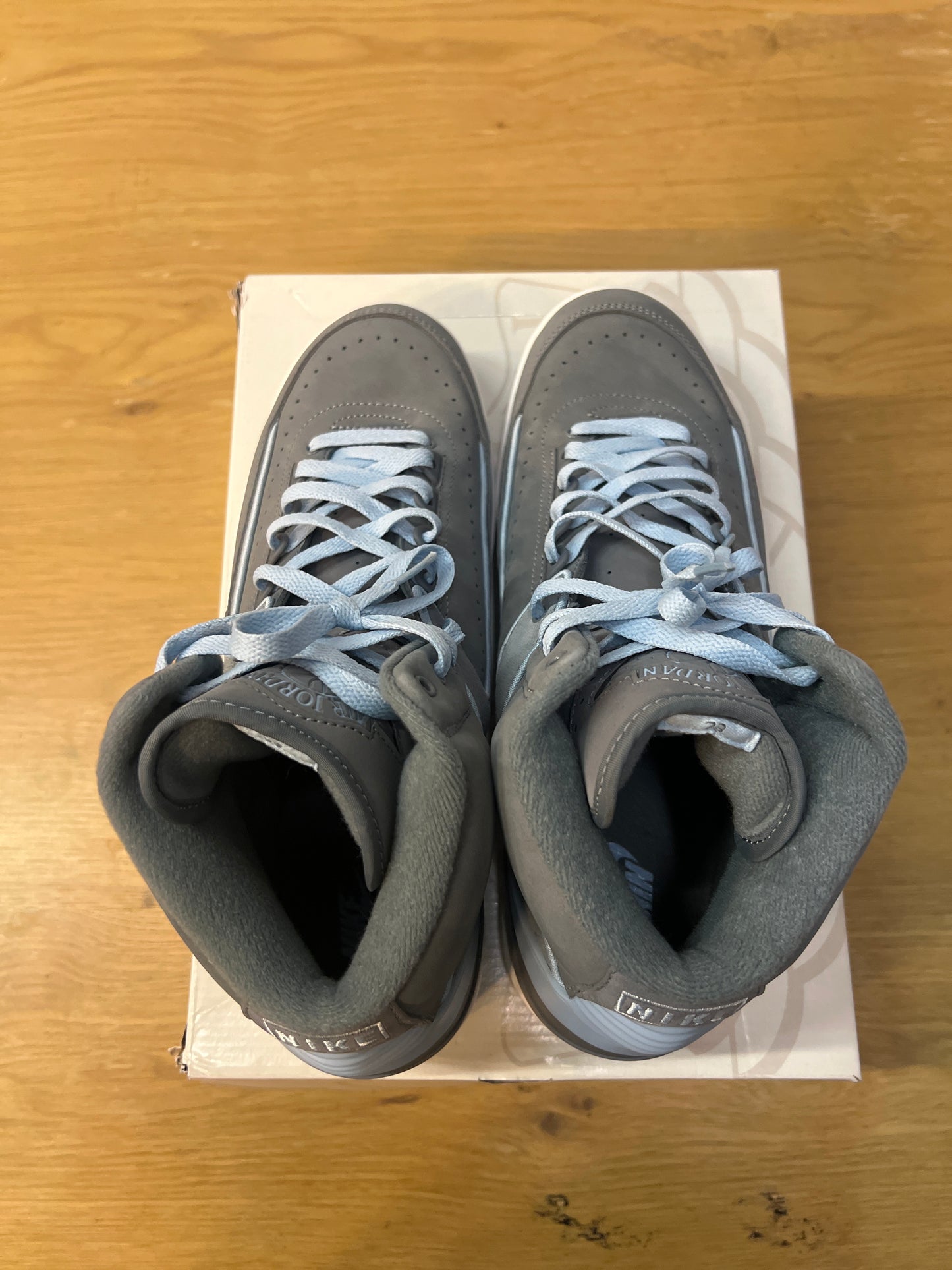 Air Jordan 2 cool grey used W12