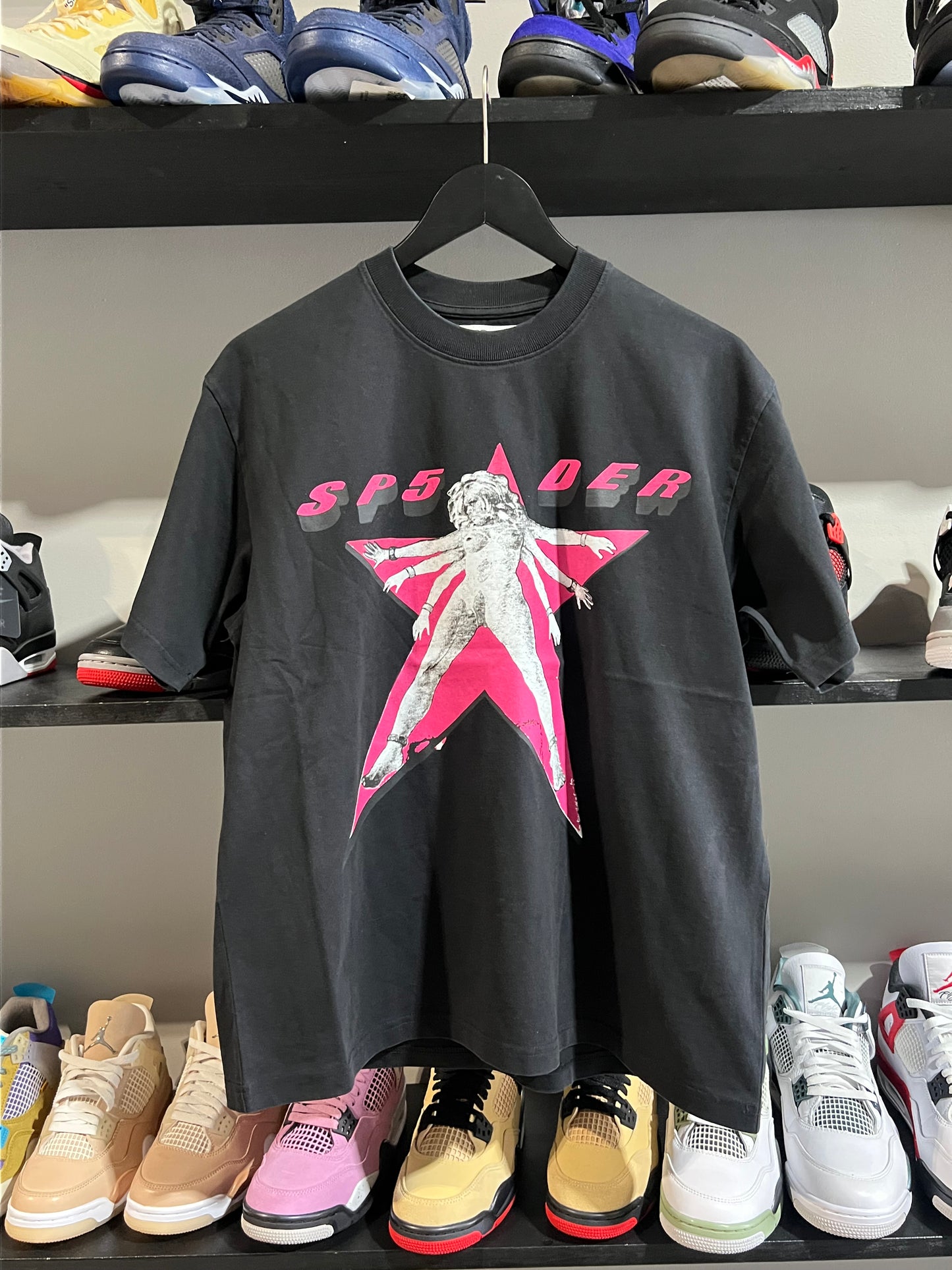 Sp5der Star girl tee