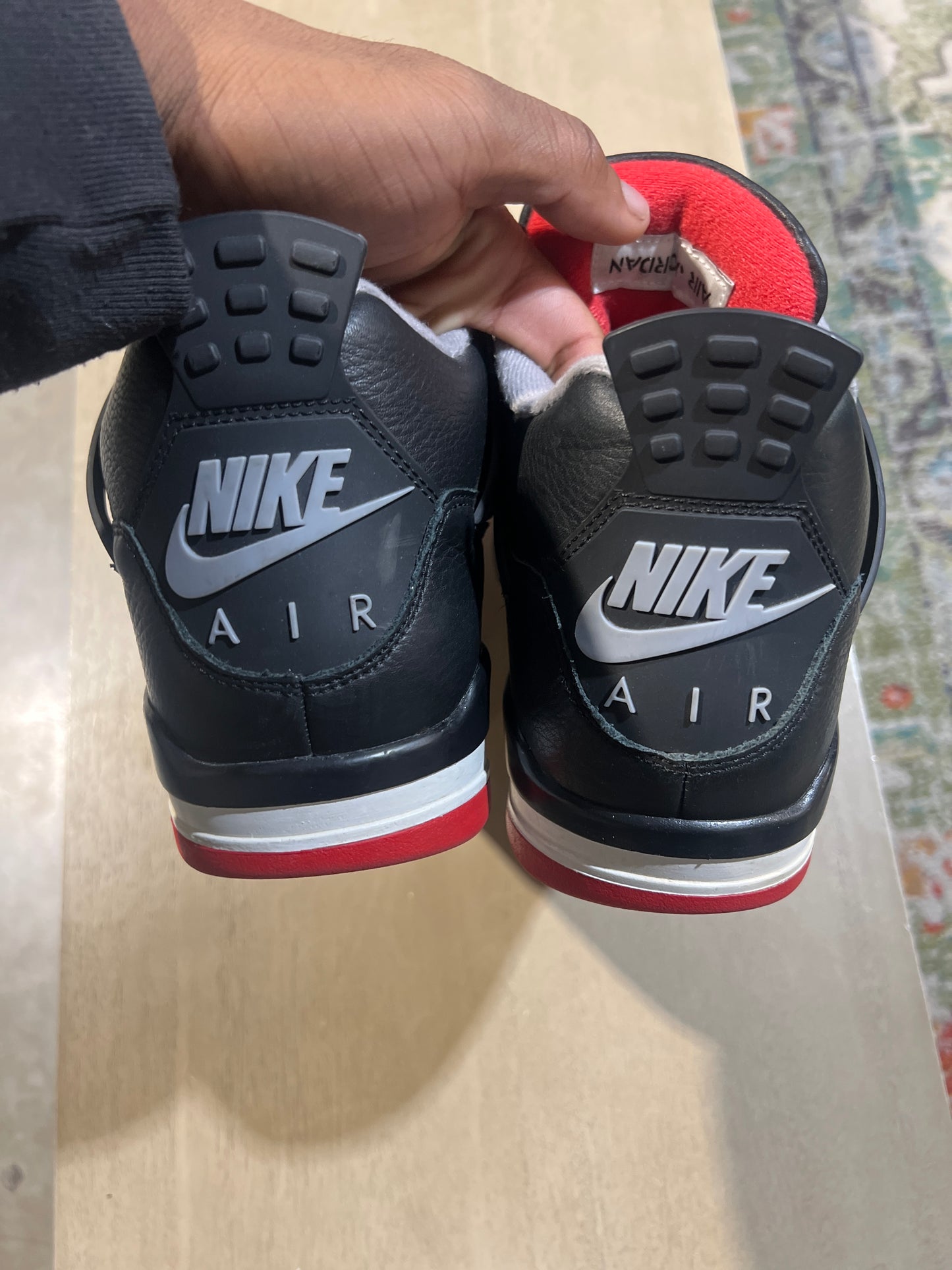JORDAN 4 BRED REIMAGINED SZ 10.5 USED NB