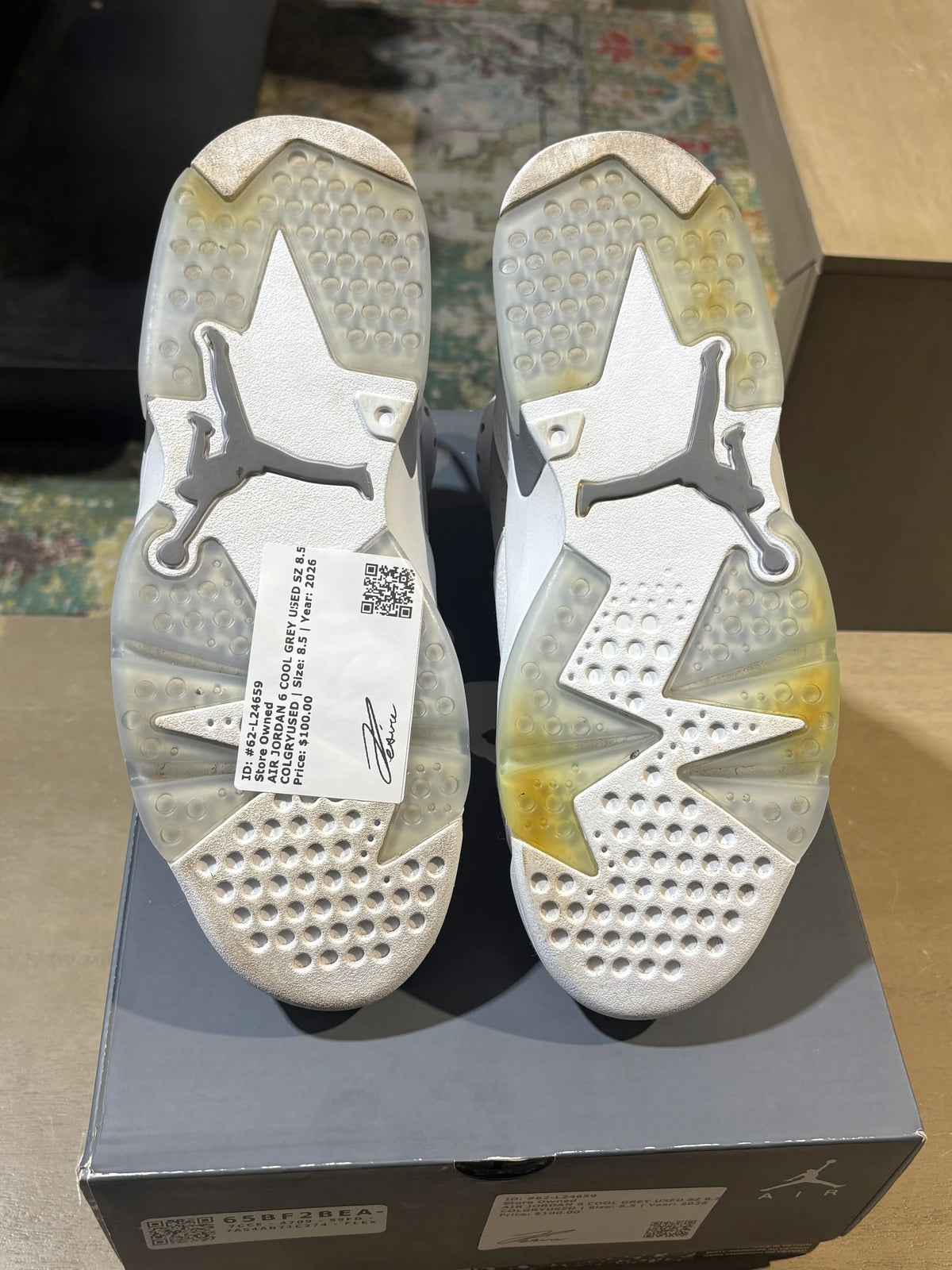 Jordan 6 Retro Cool Grey - Pre-Owned