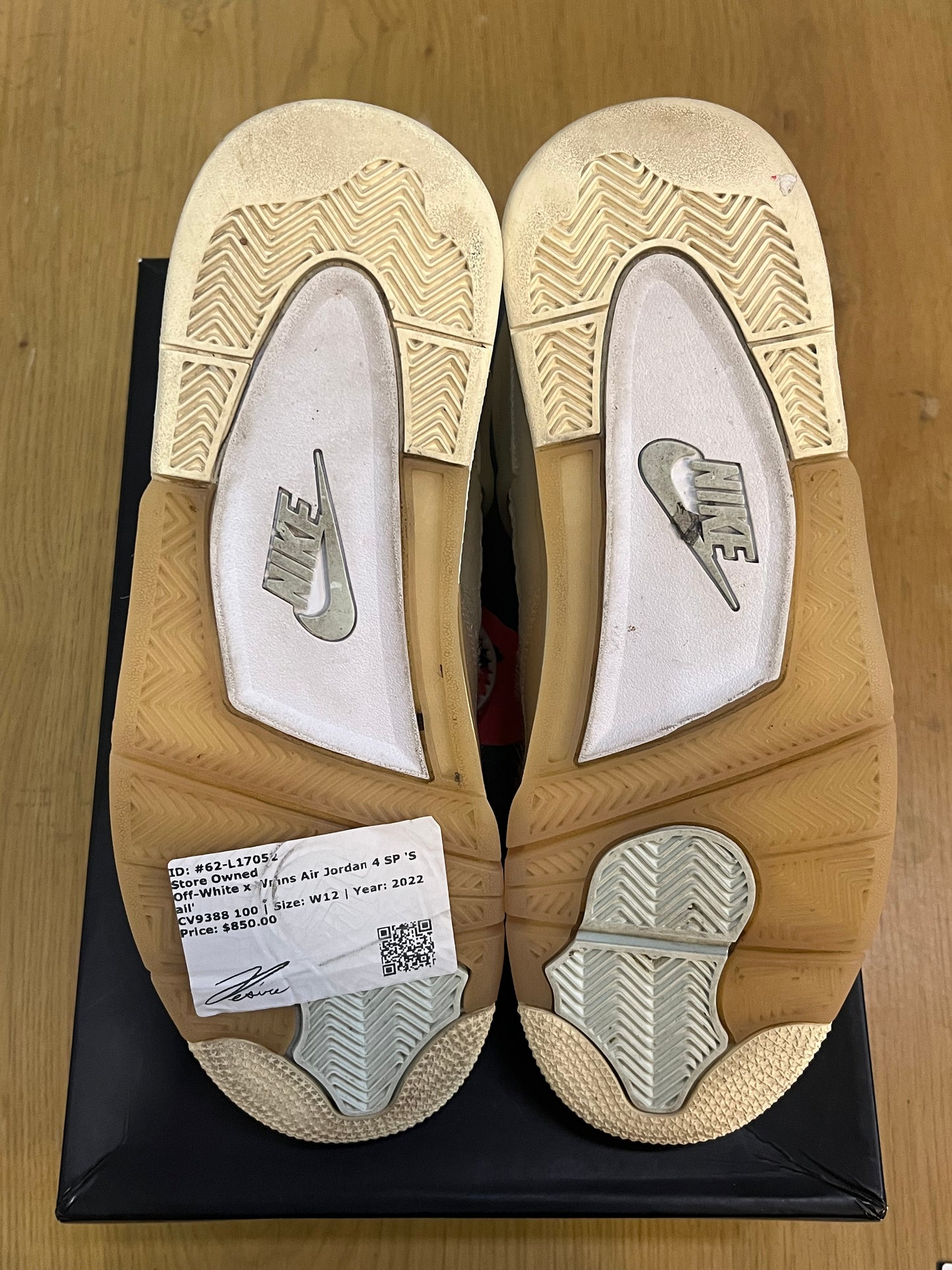 OFF-WHITE X WMNS AIR JORDAN 4 SP SAIL Used Sz w12