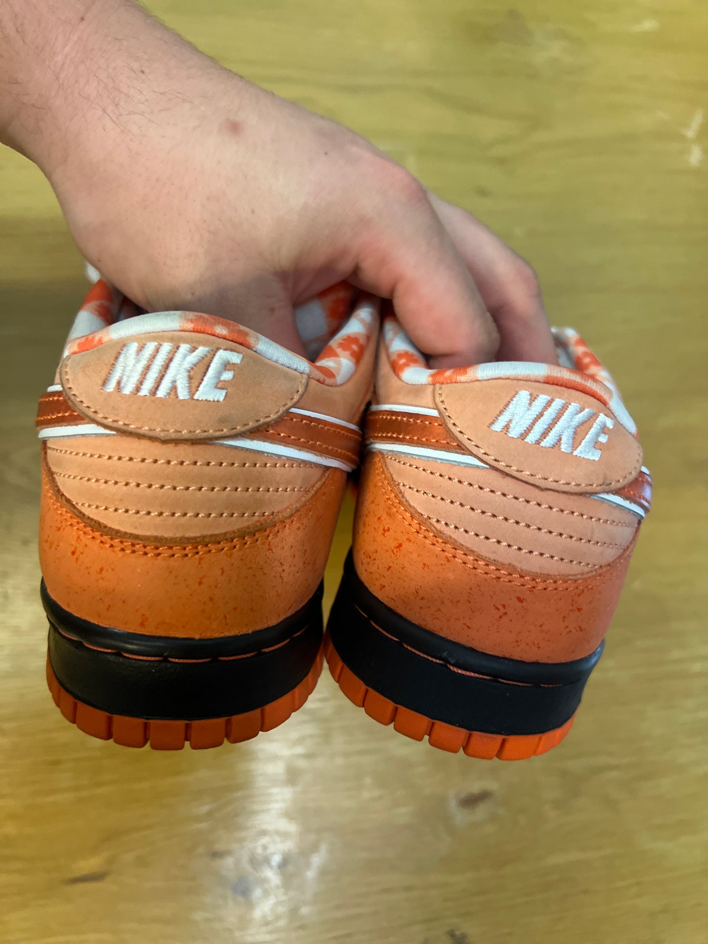 Nike Dunk SB orange lobster