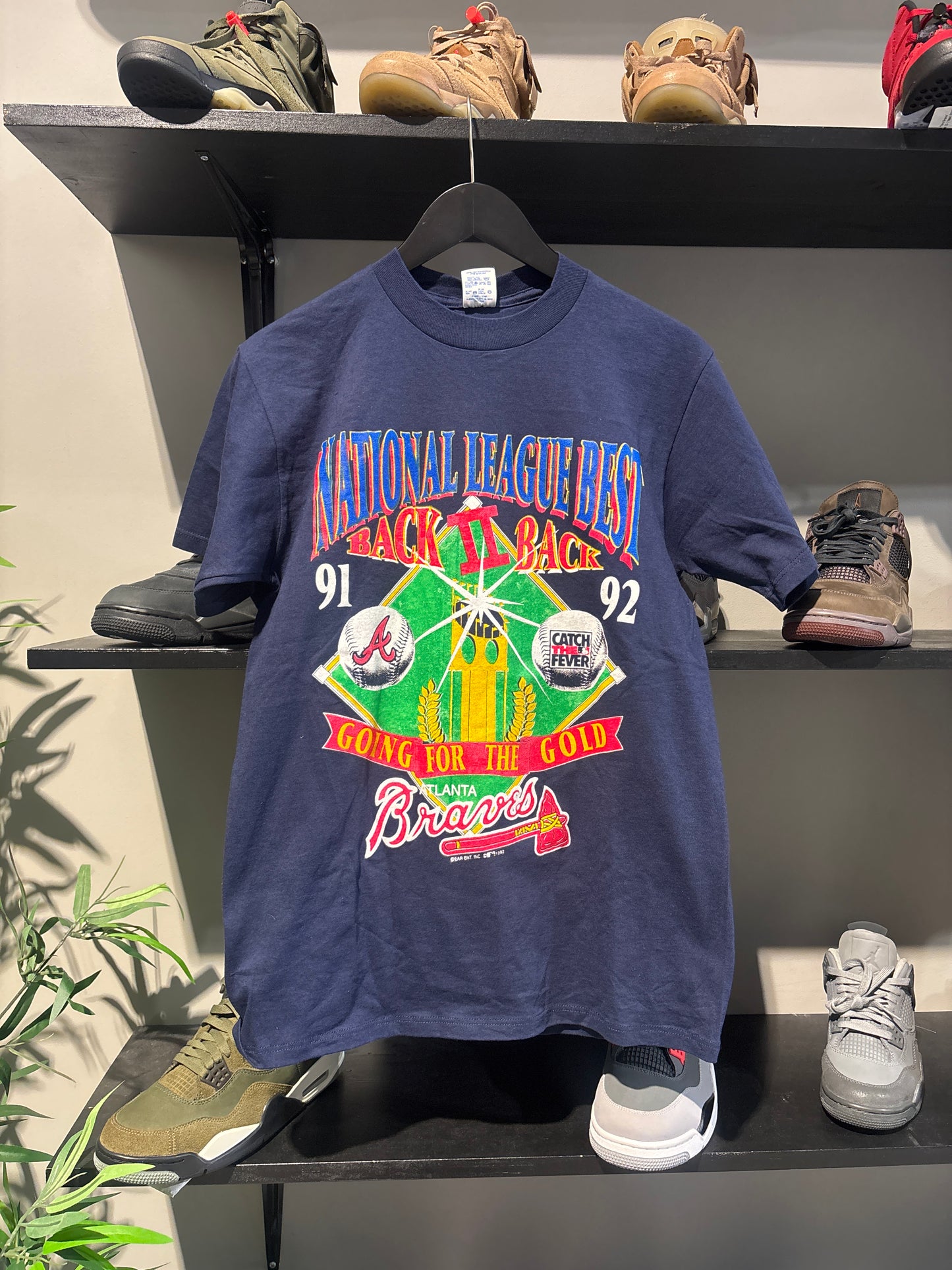Vintage Navy Braves Nat League Champs Tee DS