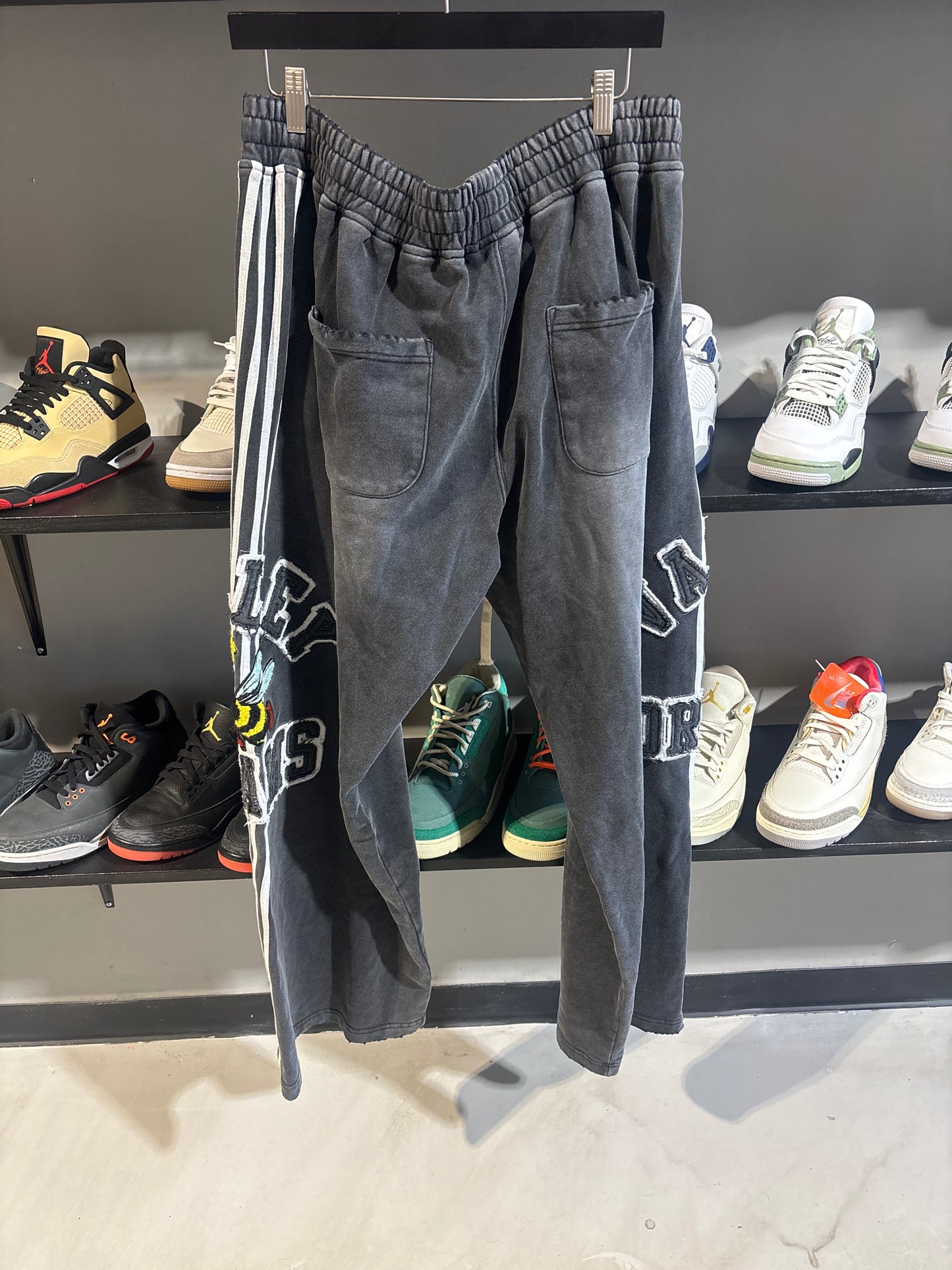 Vale Anthem Sweatpants Black