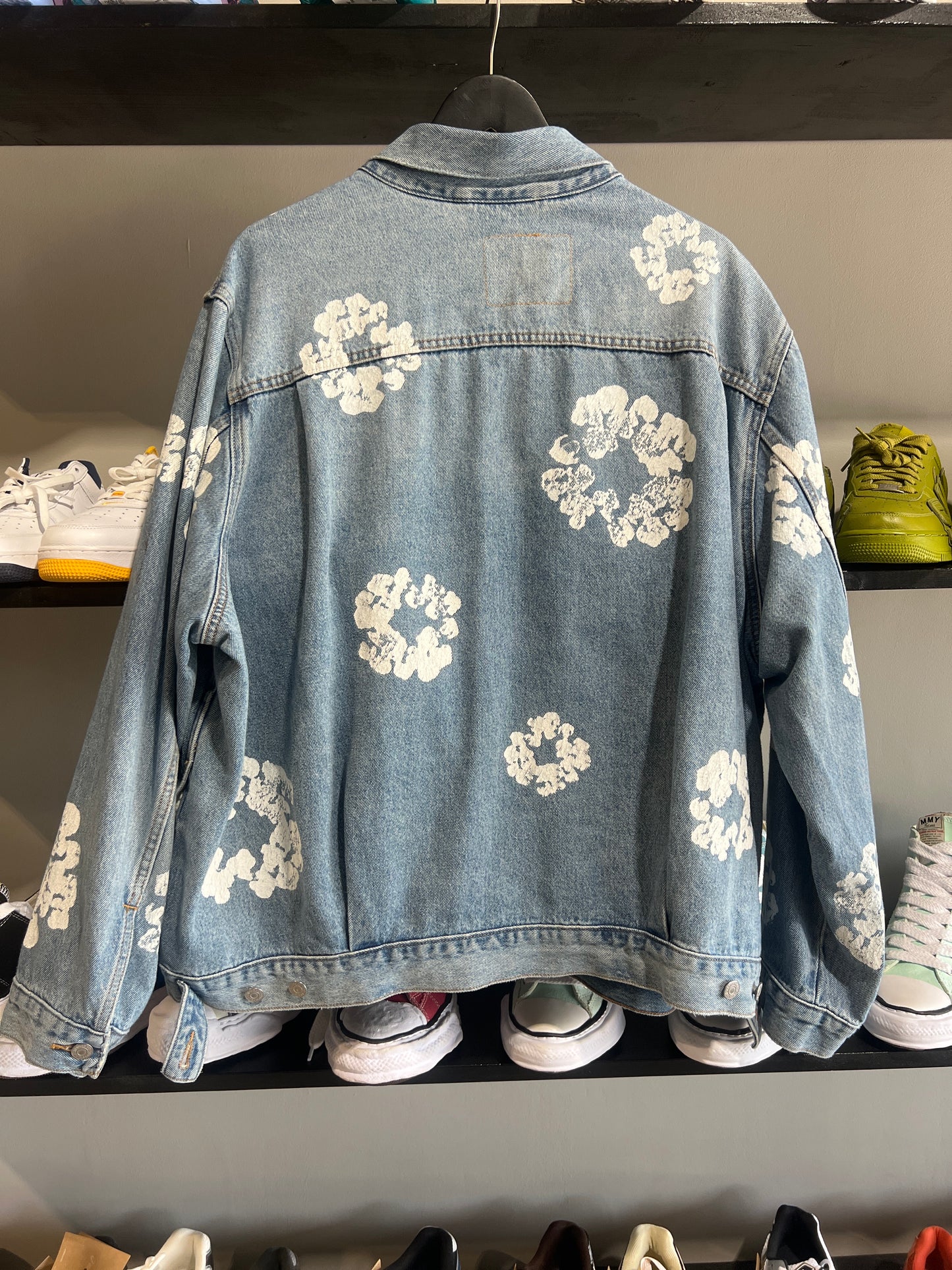 dark indigo denim tears jean