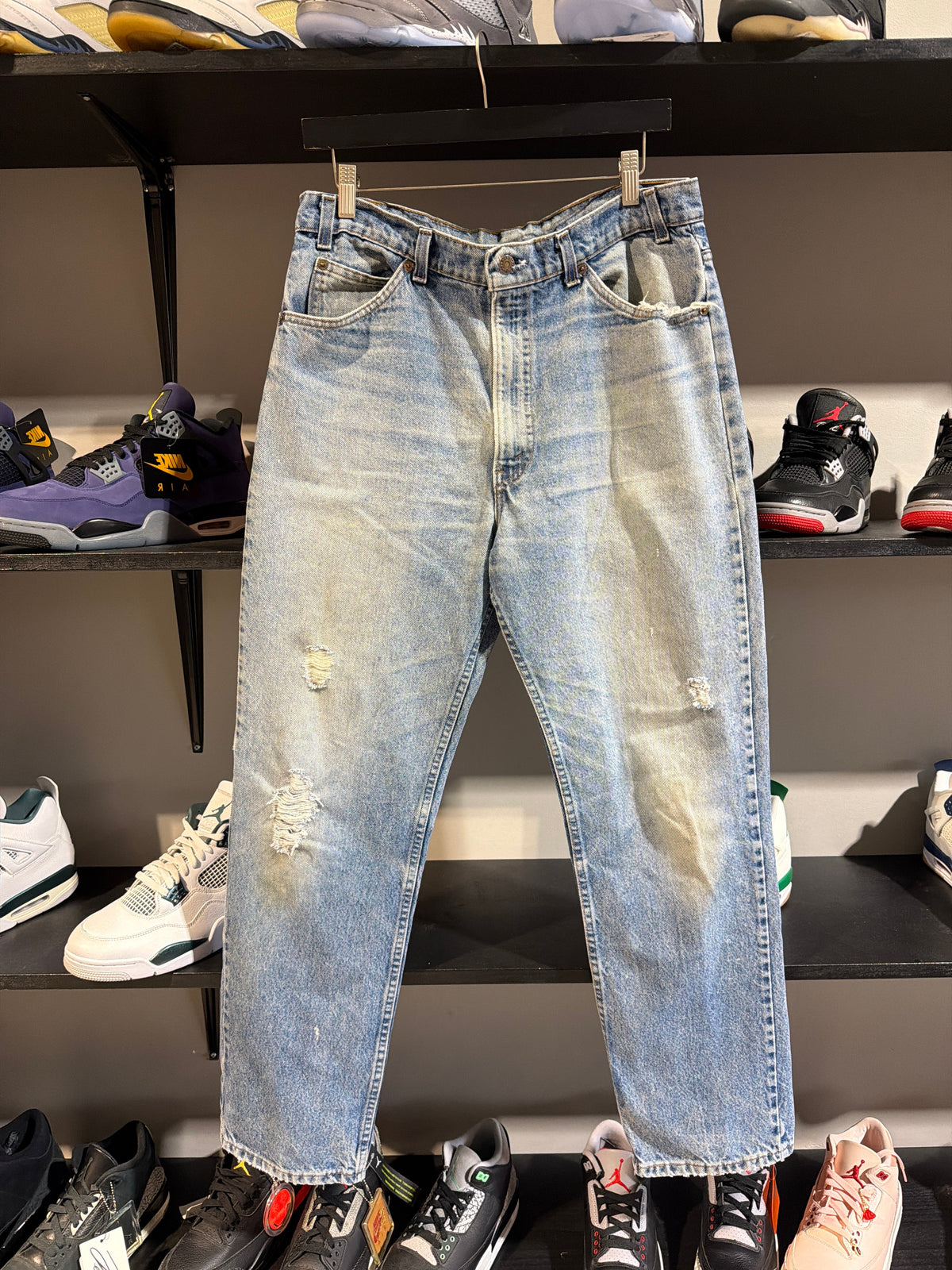 Vintage Orange Tab Distressed Levis Sz 34 - Pre-Owned