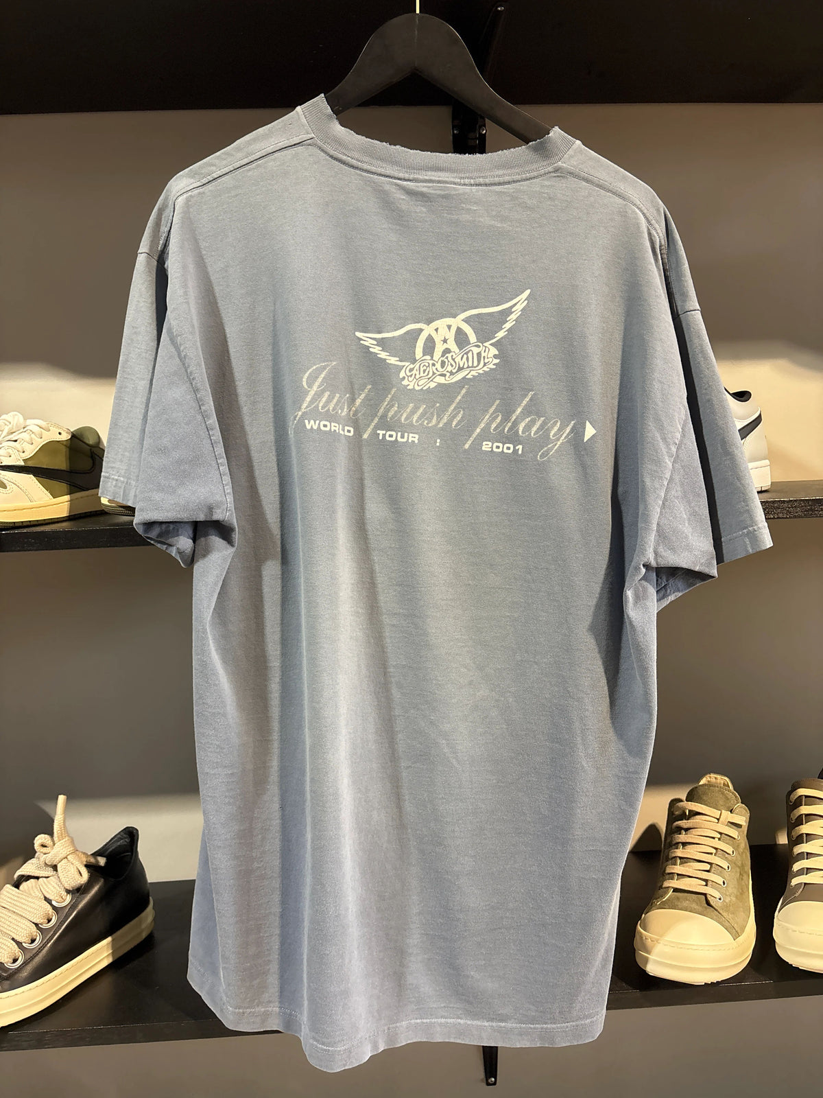 Vintage Aerosmith Tour Tee 2001 - Pre-Owned