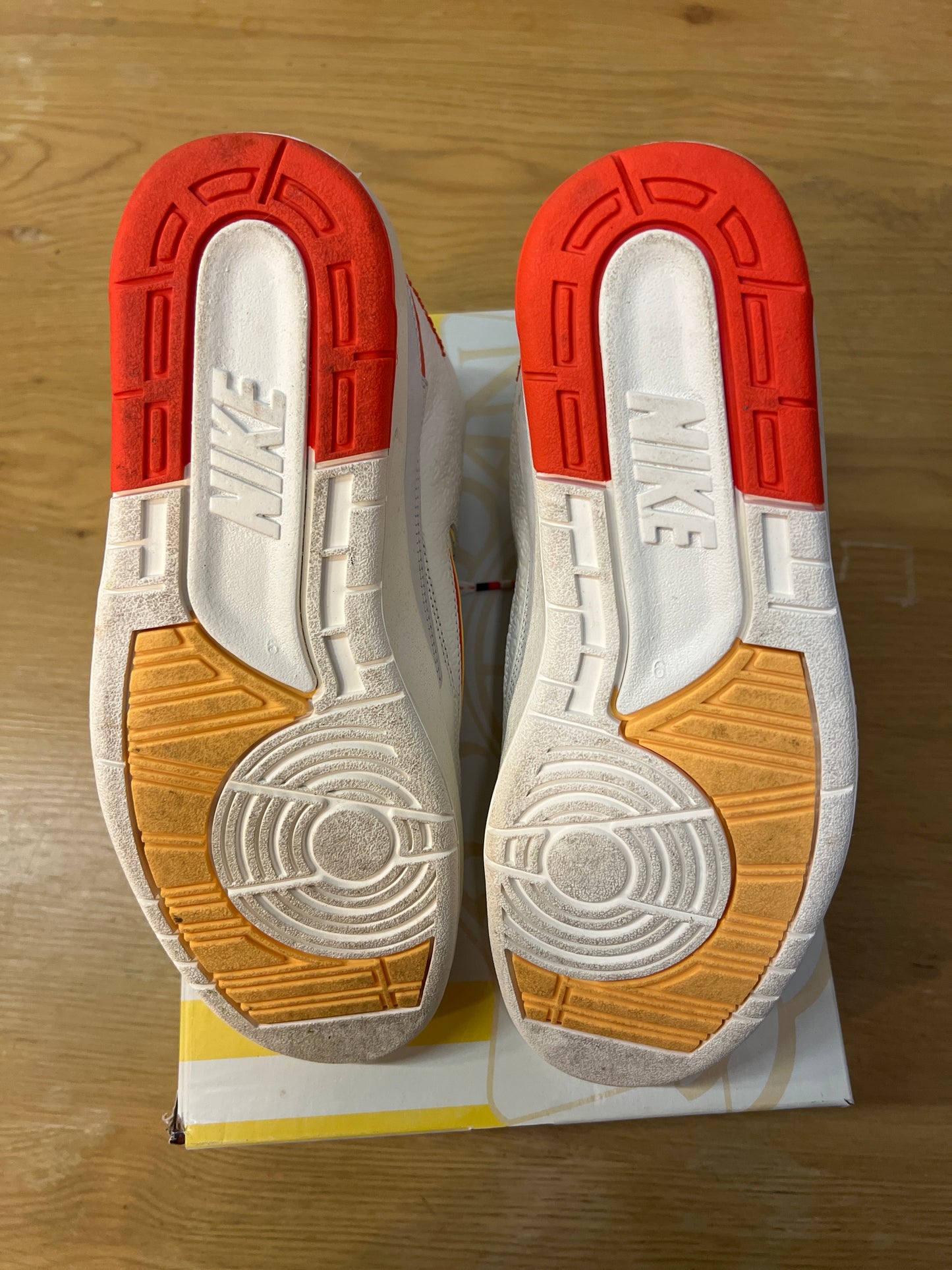 Jordan 2 MCR Intl Youth Sz 9 used