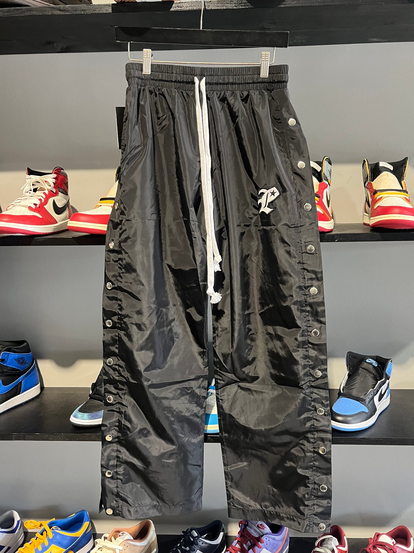 Black skii pants