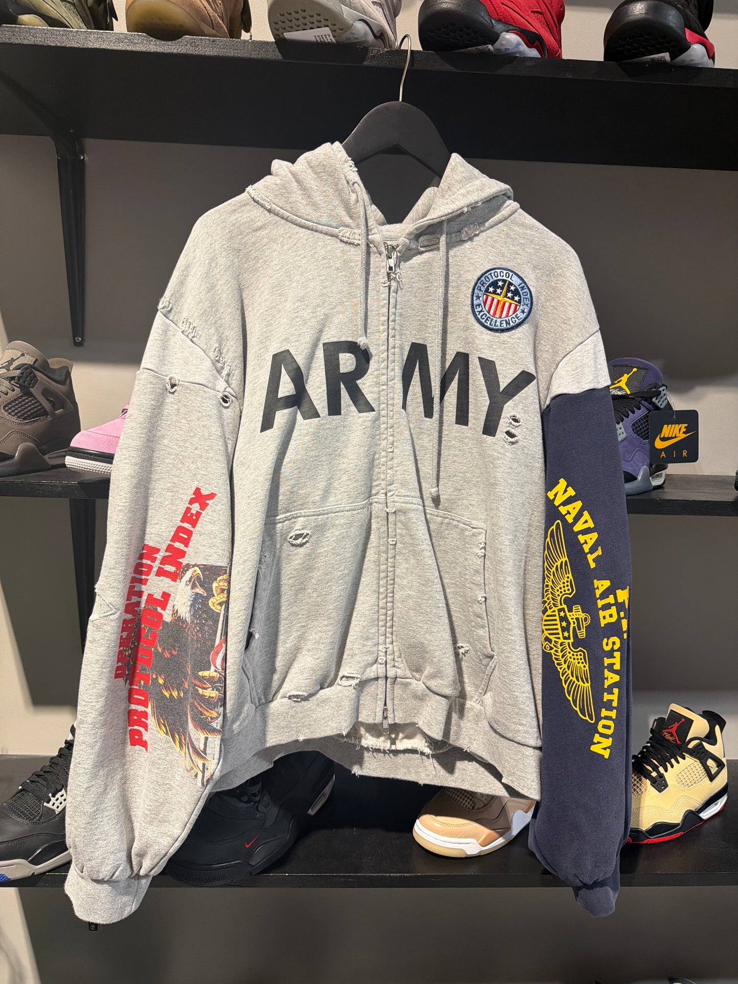 PROTOCOL ARMY RECONSTRUCTED ZIP-UP SZ M