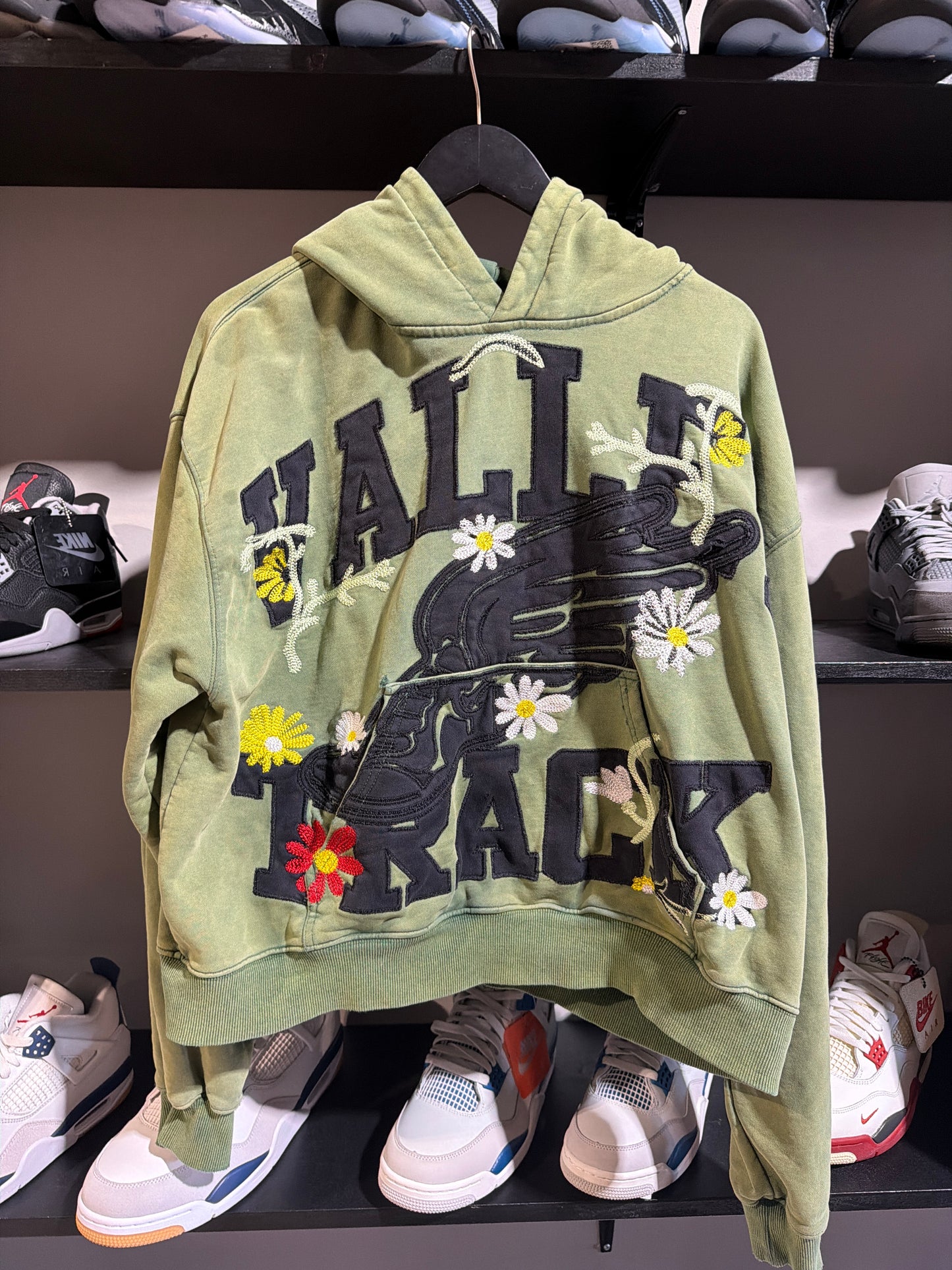 Vale Valley Track Olive Hoodie Sz XL