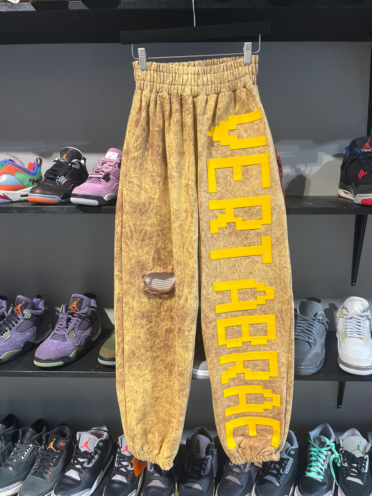 Vertabrae Dust Sweatpants