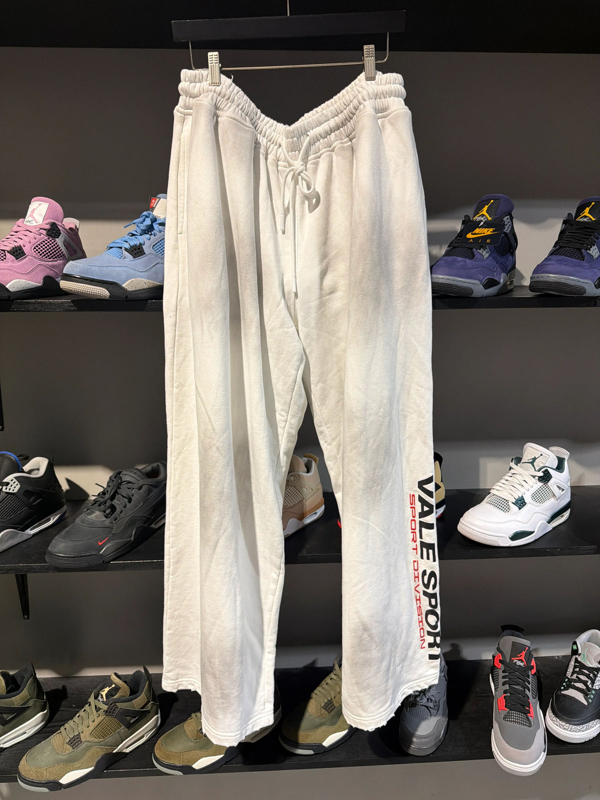 Vale Sport White Sweatpants Sz Xl - Pre-Owned