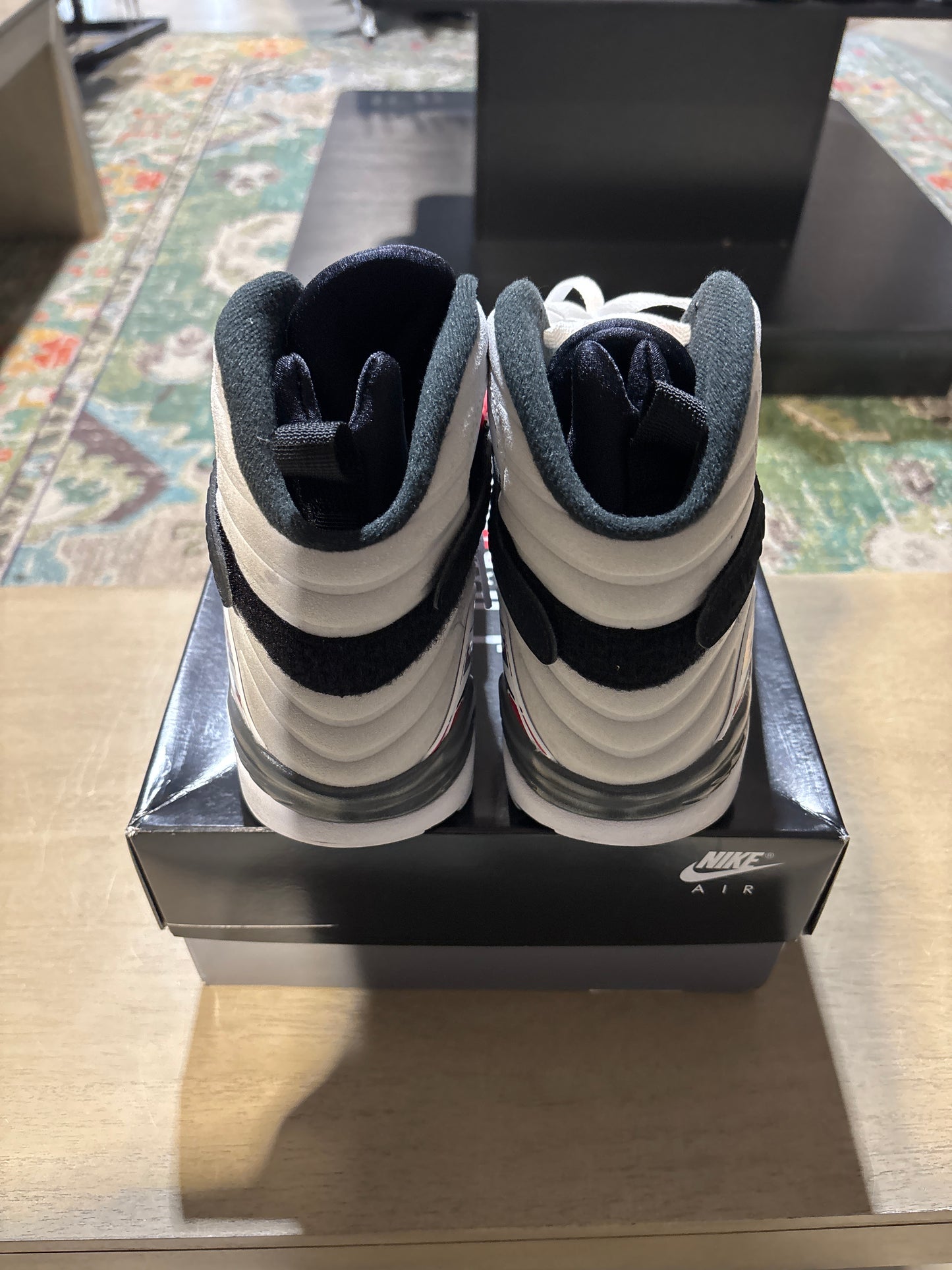 Jordan 8 Bugs Bunny Used Sz 11.5