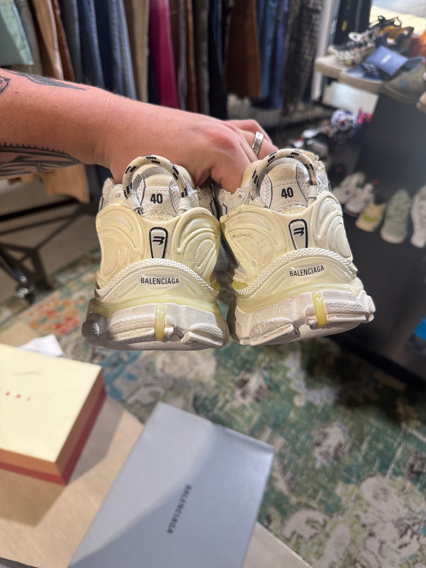 Balenciaga White Runner Used Sz 7