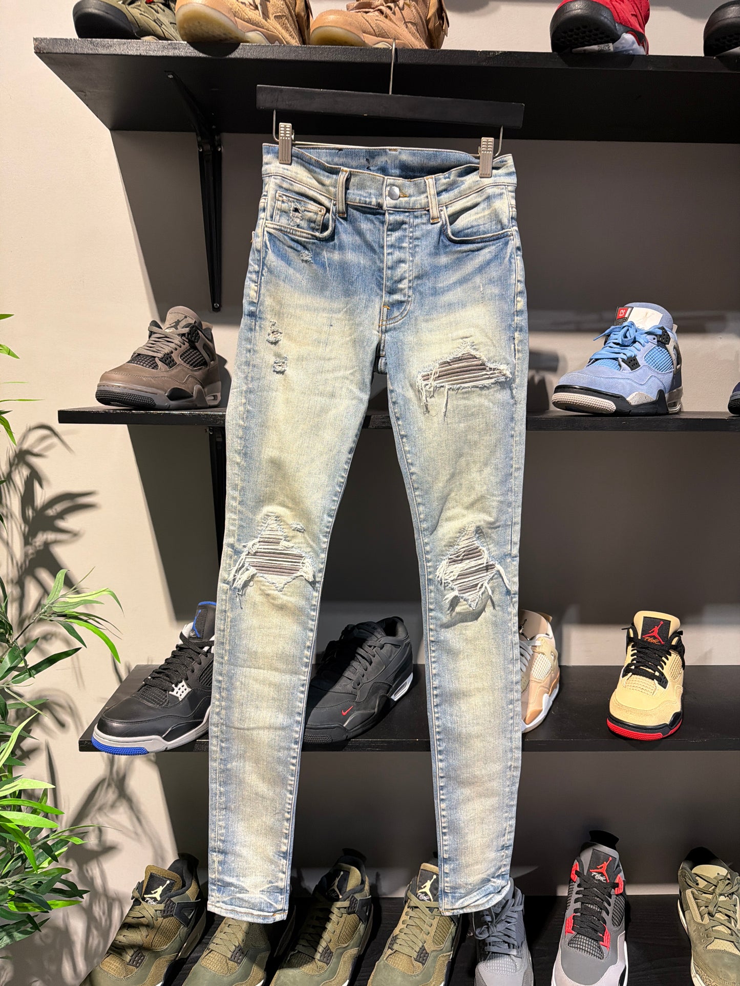 AMIRI MX1 BLUE/GREY JEANS SZ 28
