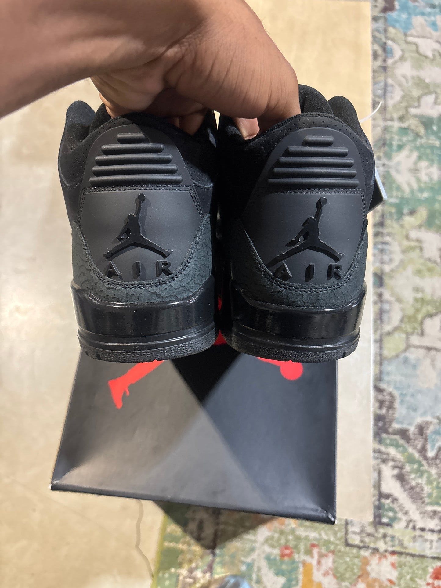 Jordan 3 Black Cat Used Sz 11.5 (1)