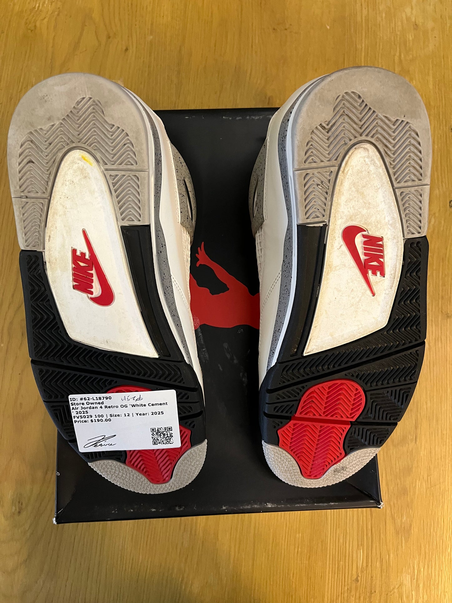 AIR JORDAN 4 RETRO OG WHITE CEMENT Used Sz 12 2