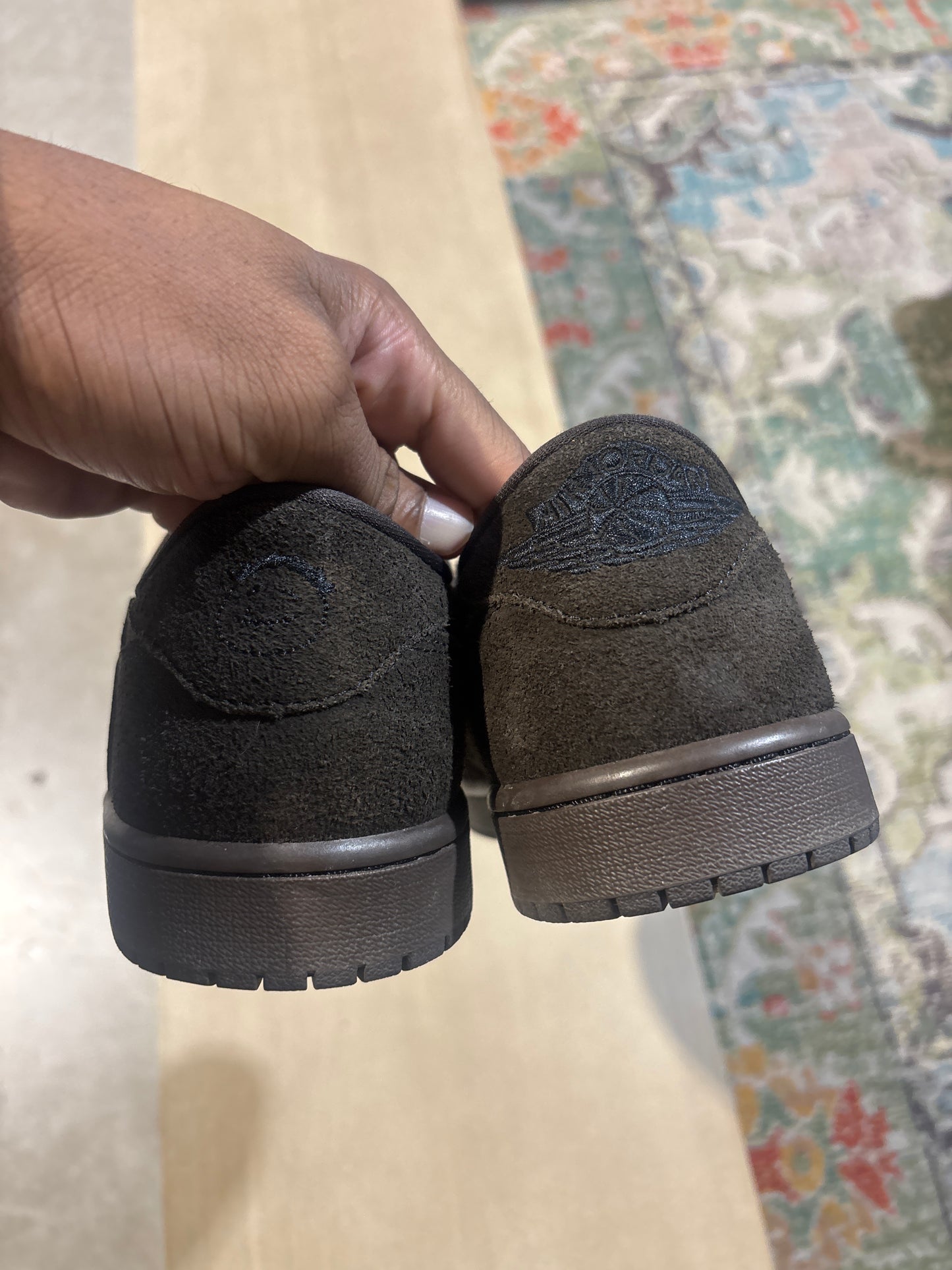 Travis Scott Velvet Brown Used Sz 11 NB