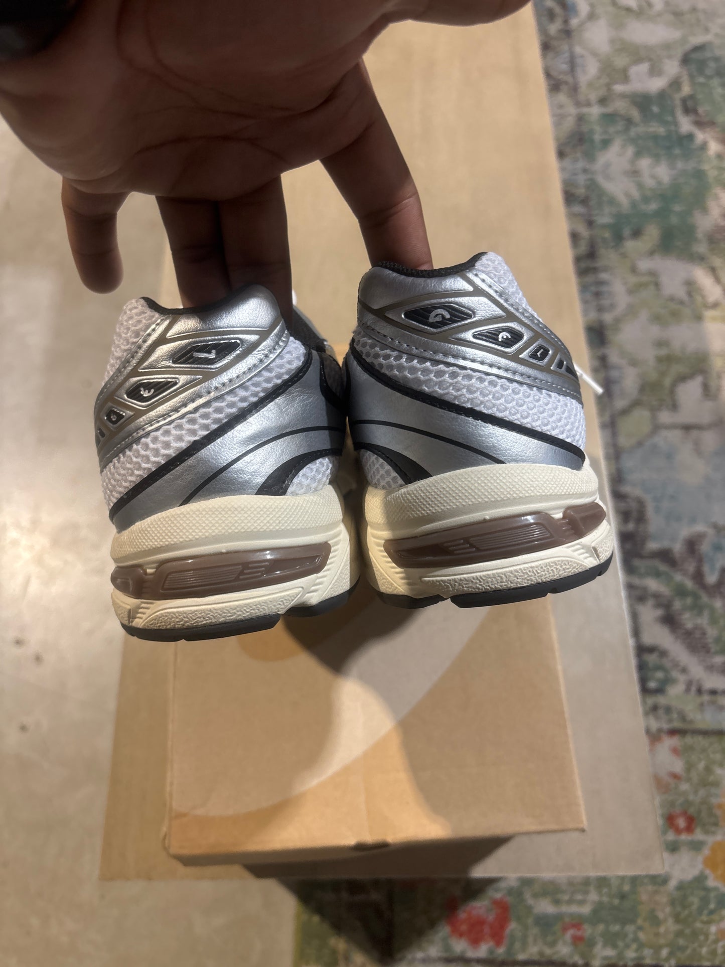 Gel 1130 Clay Canyon Used Sz 9