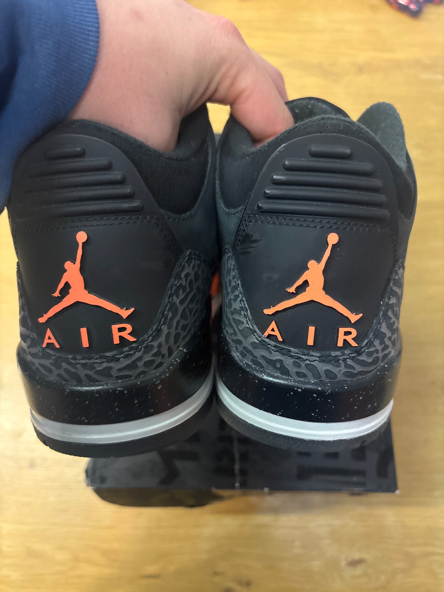 JORDAN 3 FEAR PACKUSED SZ 9