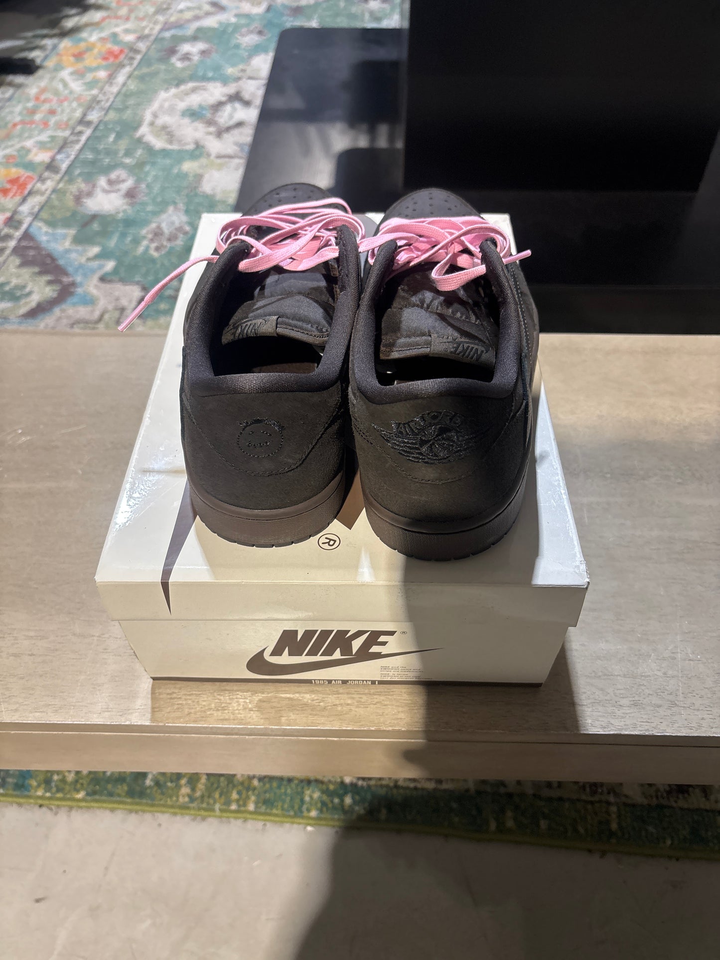 JORDAN 1 TRAVIS SCOTT VELVET BROWN USED SZ 11