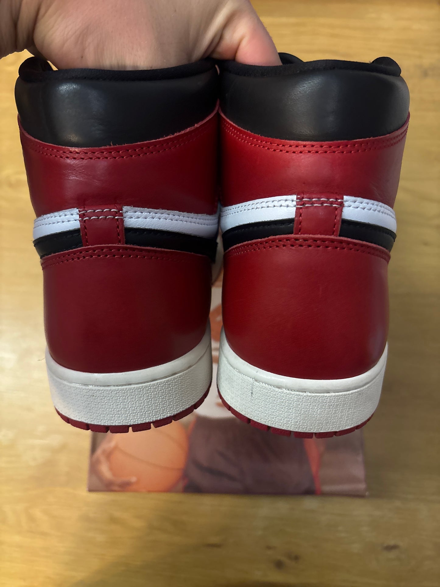 JORDAN 1 BLACK TOE USED SZ 12 (2)