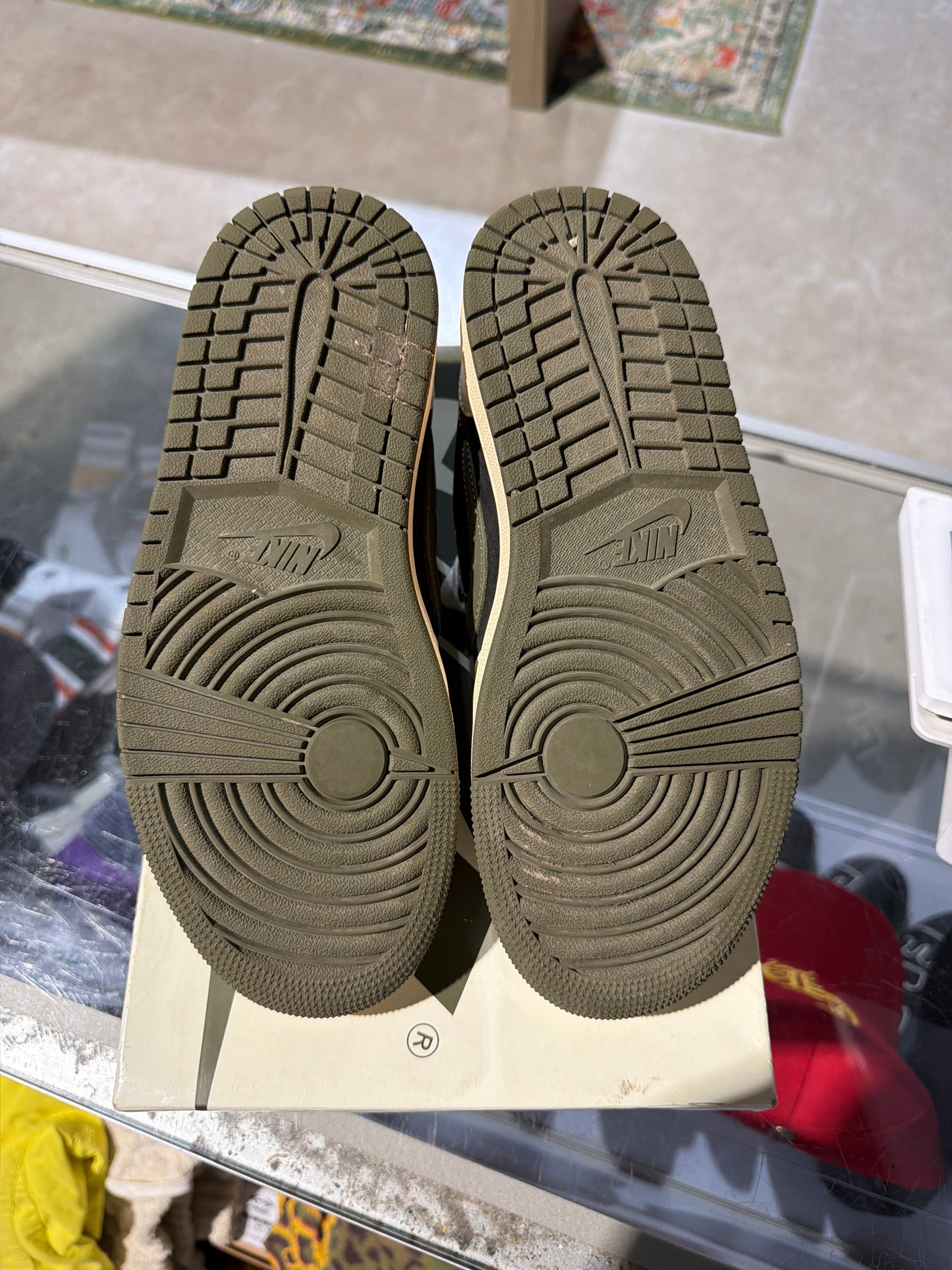 Jordan 1 Travis Scott Olive Used Sz 7.5W