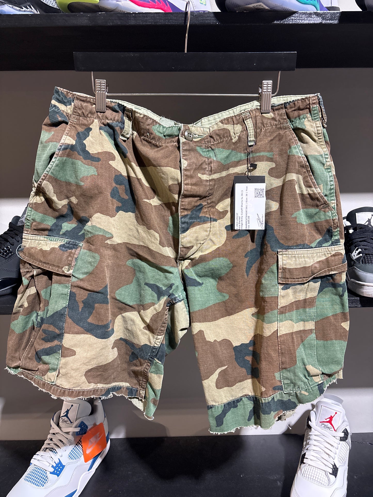 Vintage Army Cutoff Shorts Sz 36 (1)