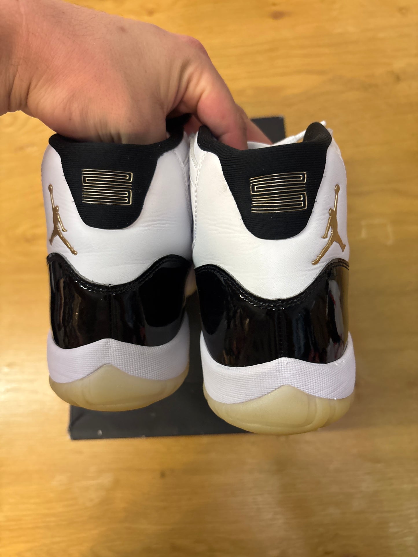 JORDAN 11 DMP 2023 Used Sz 9.5