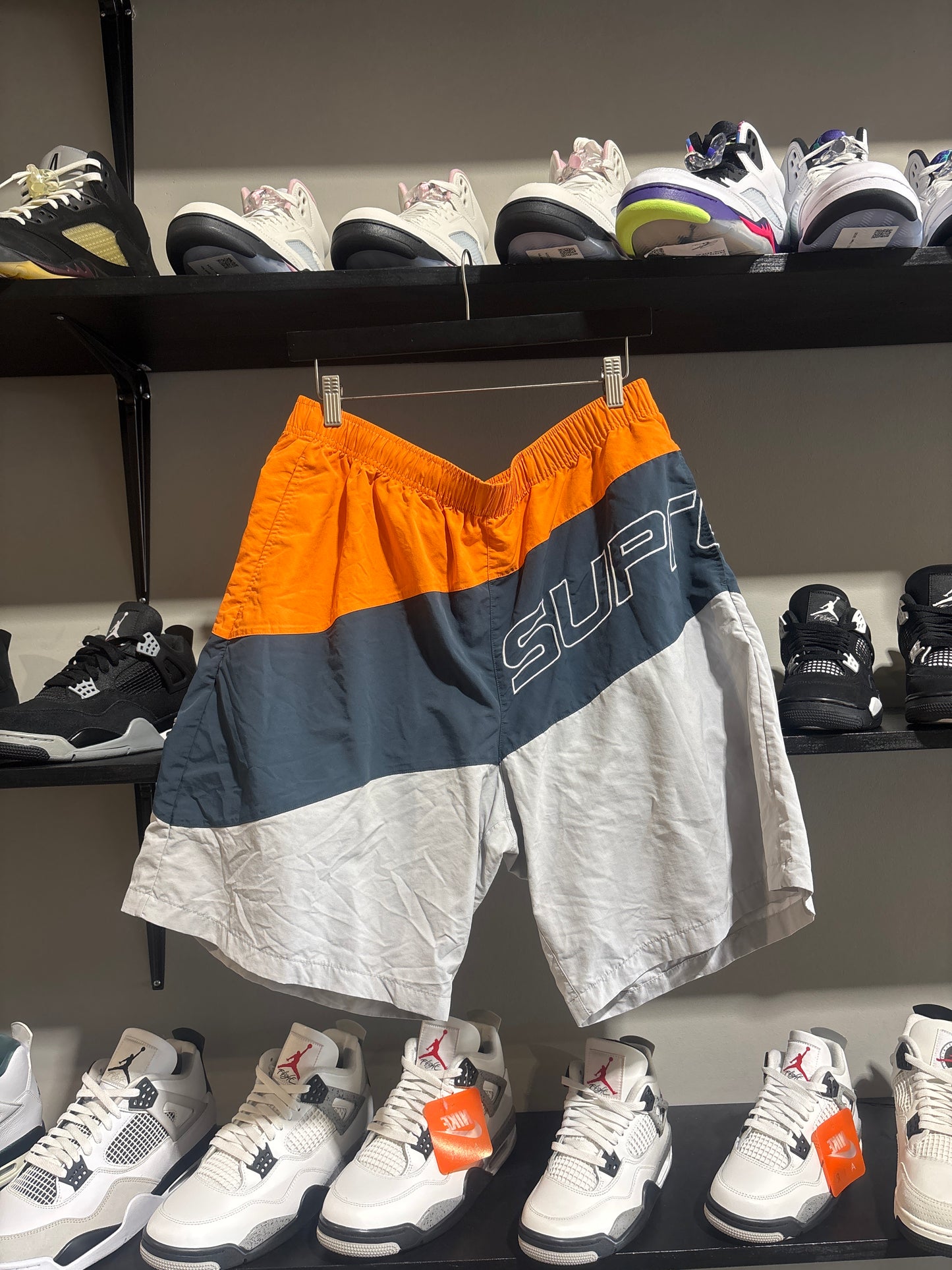 SUPREME NYLON SHORTS ORANGE/BLUE/GREY