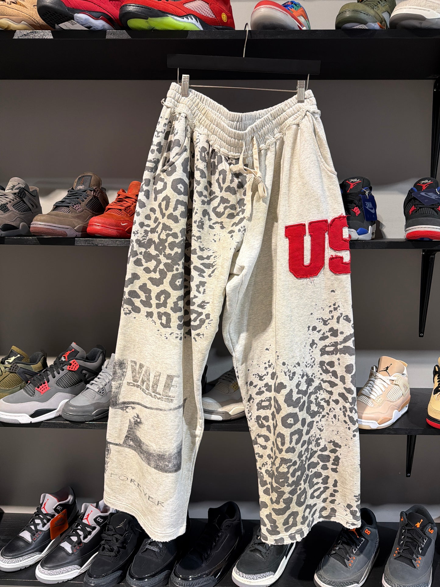 Vale USA Grey Cheetah Sweats