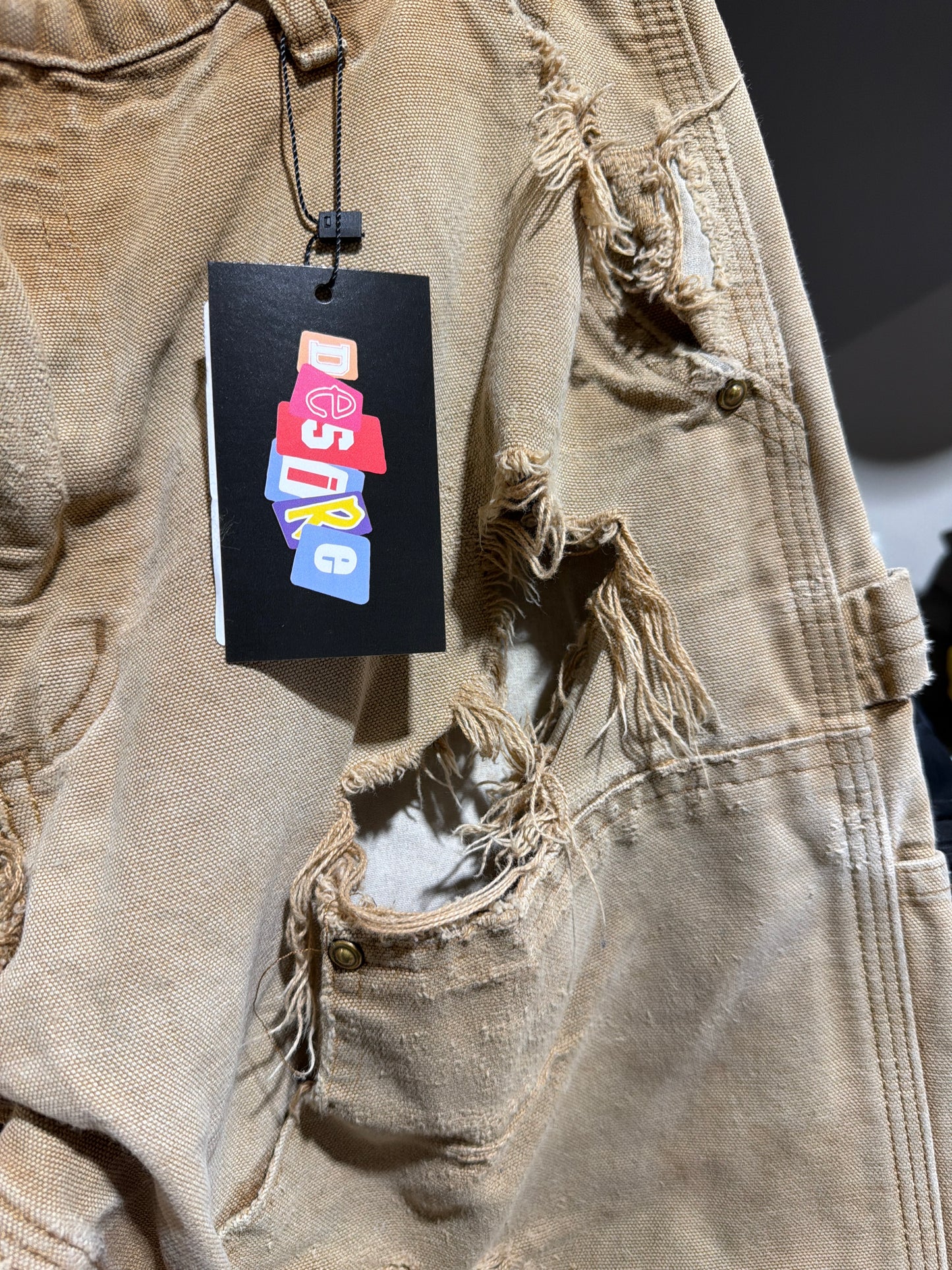 Carhartt Distressed Double Knee SZ 32