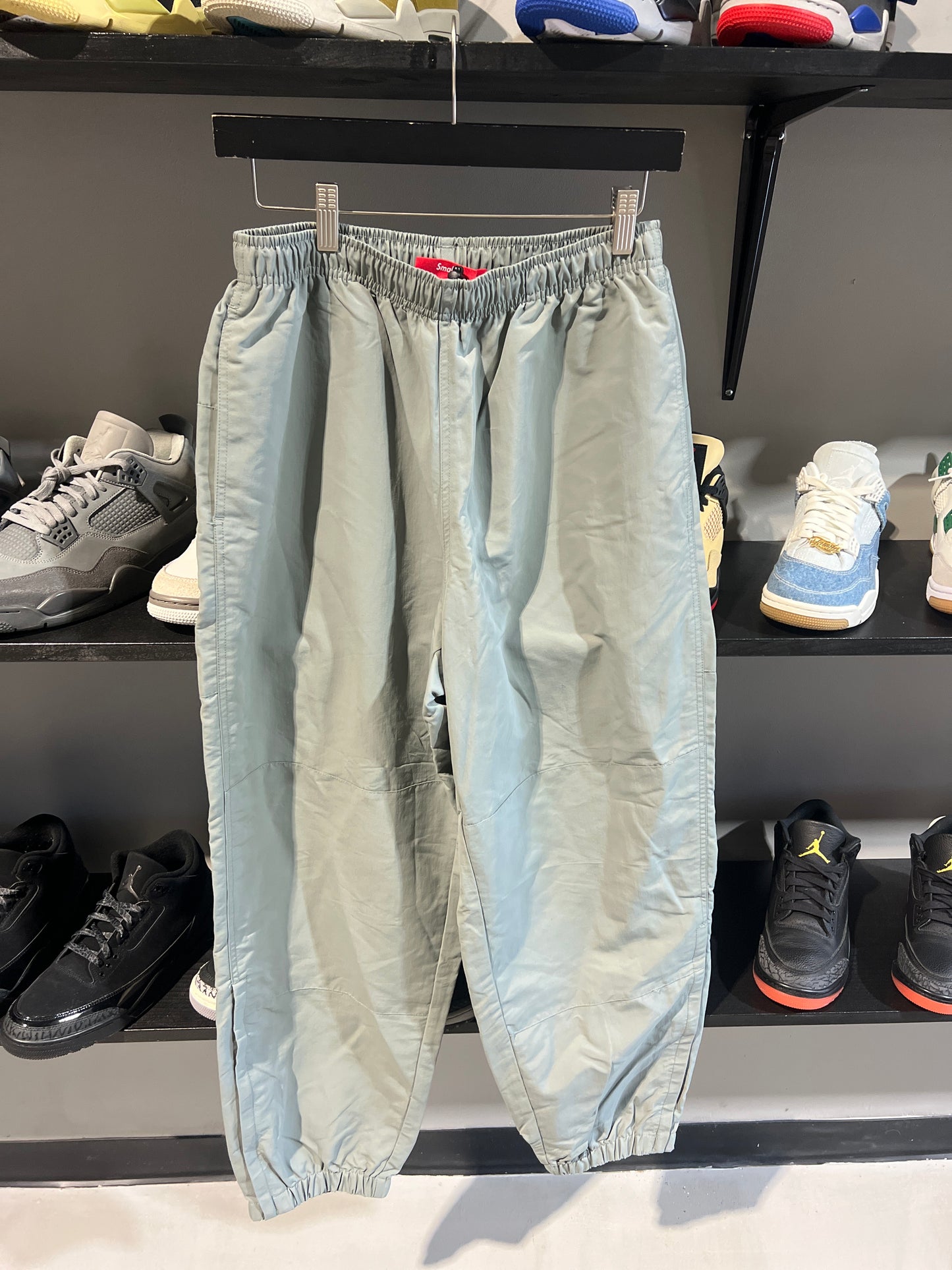 Supreme nylon trail pants olive sz S
