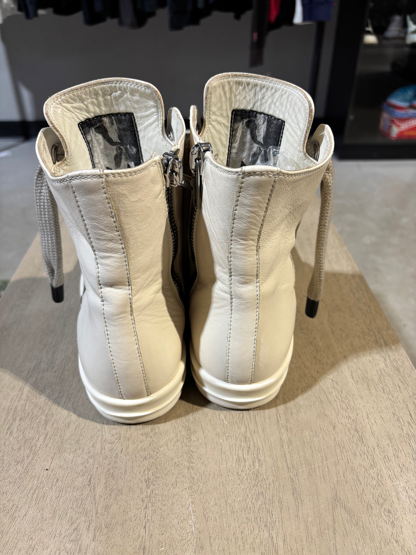 Cream Leather Jumbo Lace Rick Owens Used Sz 7 NB
