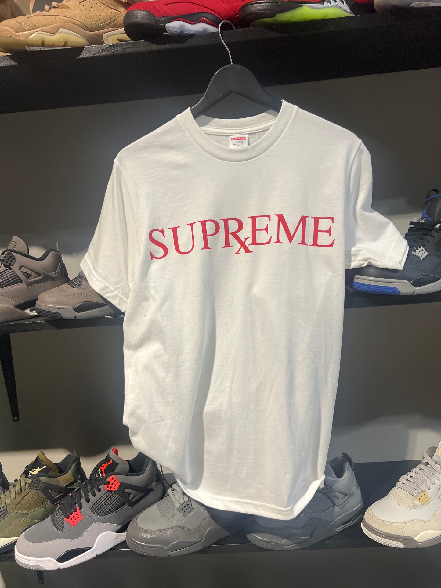 SUPREME RX TEE WHITE/RED