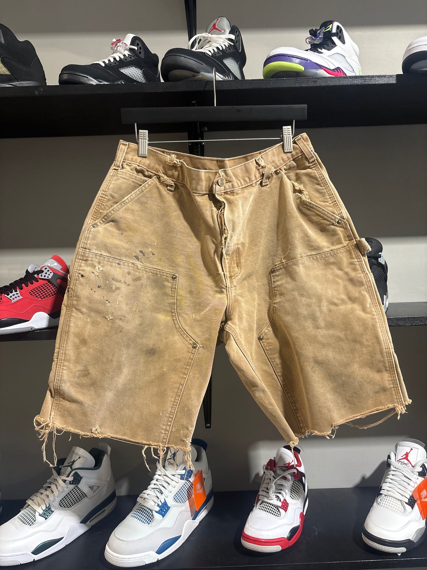 VINTAGE DOUBLE KNEE CARHARTT OIL KHAKI SHORTS SZ 32