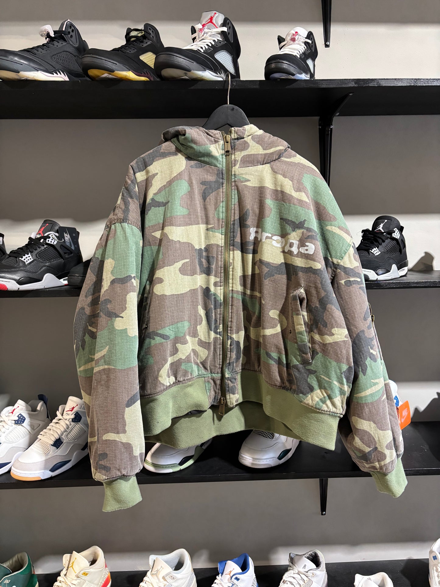 Gv Gallery Camo Heavy Jacket