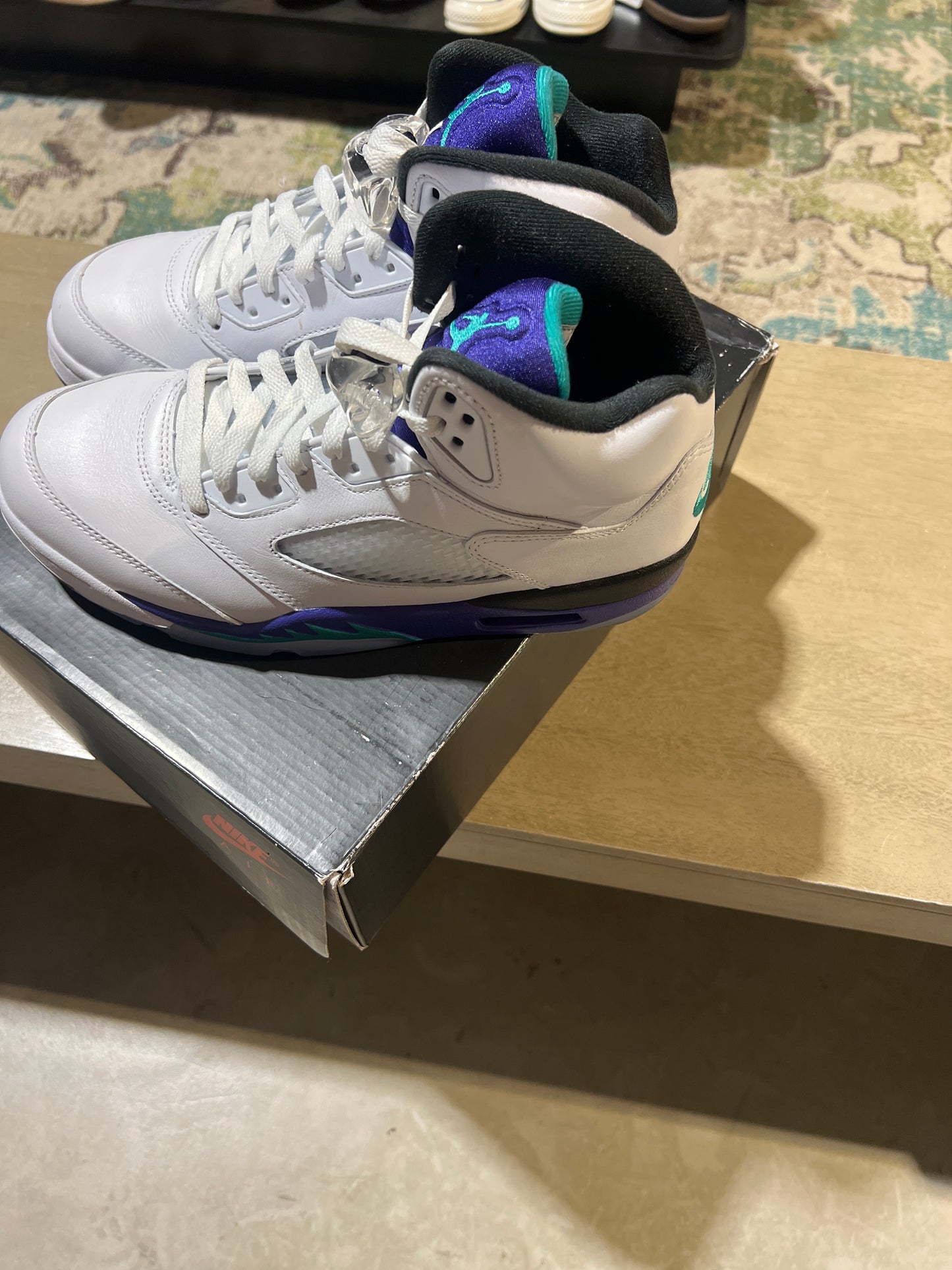 Jordan 5 Grape Used Sz 9.5