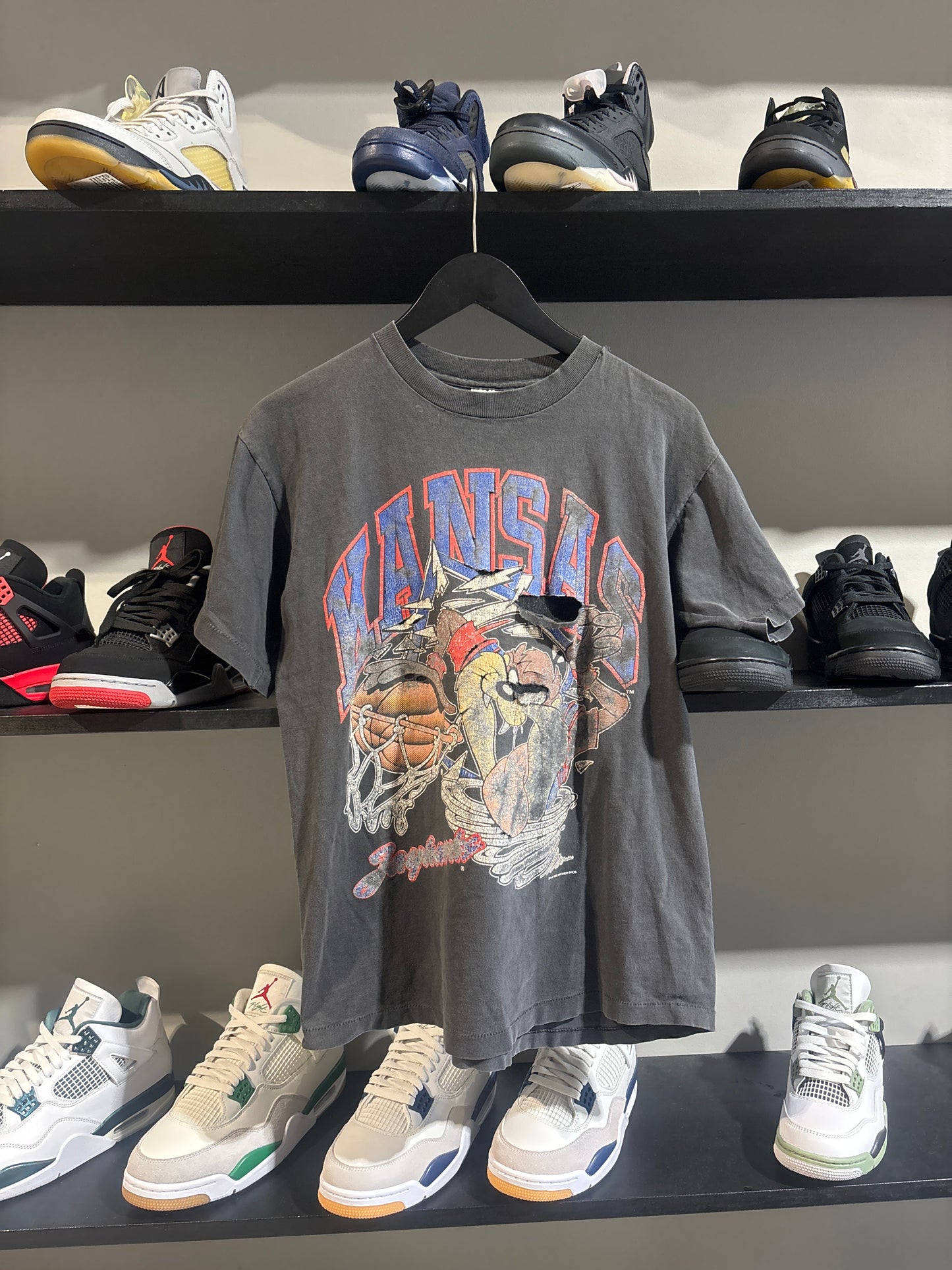 Vintage Taz Kansas Basketball Tee 93