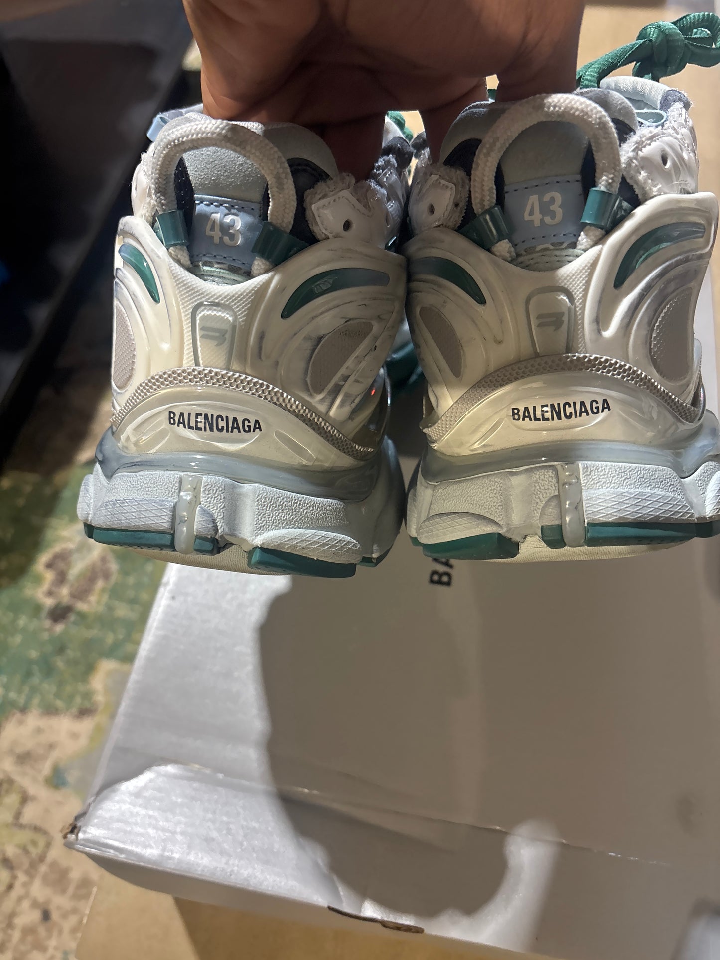 Balenciaga Runner White/Green/Blue Used Sz 10